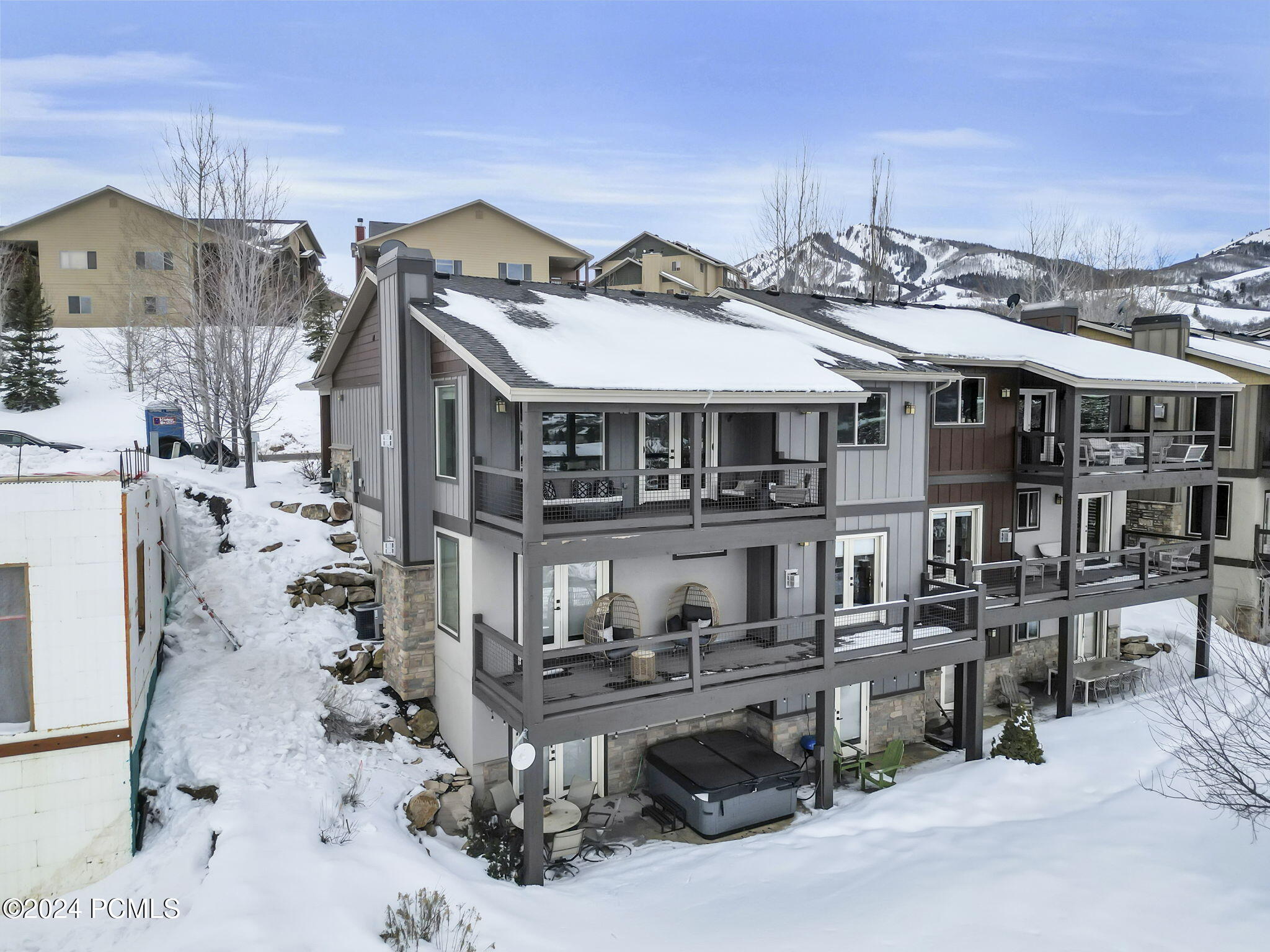 1404 Hailstone Drive, Heber City, Utah image 4