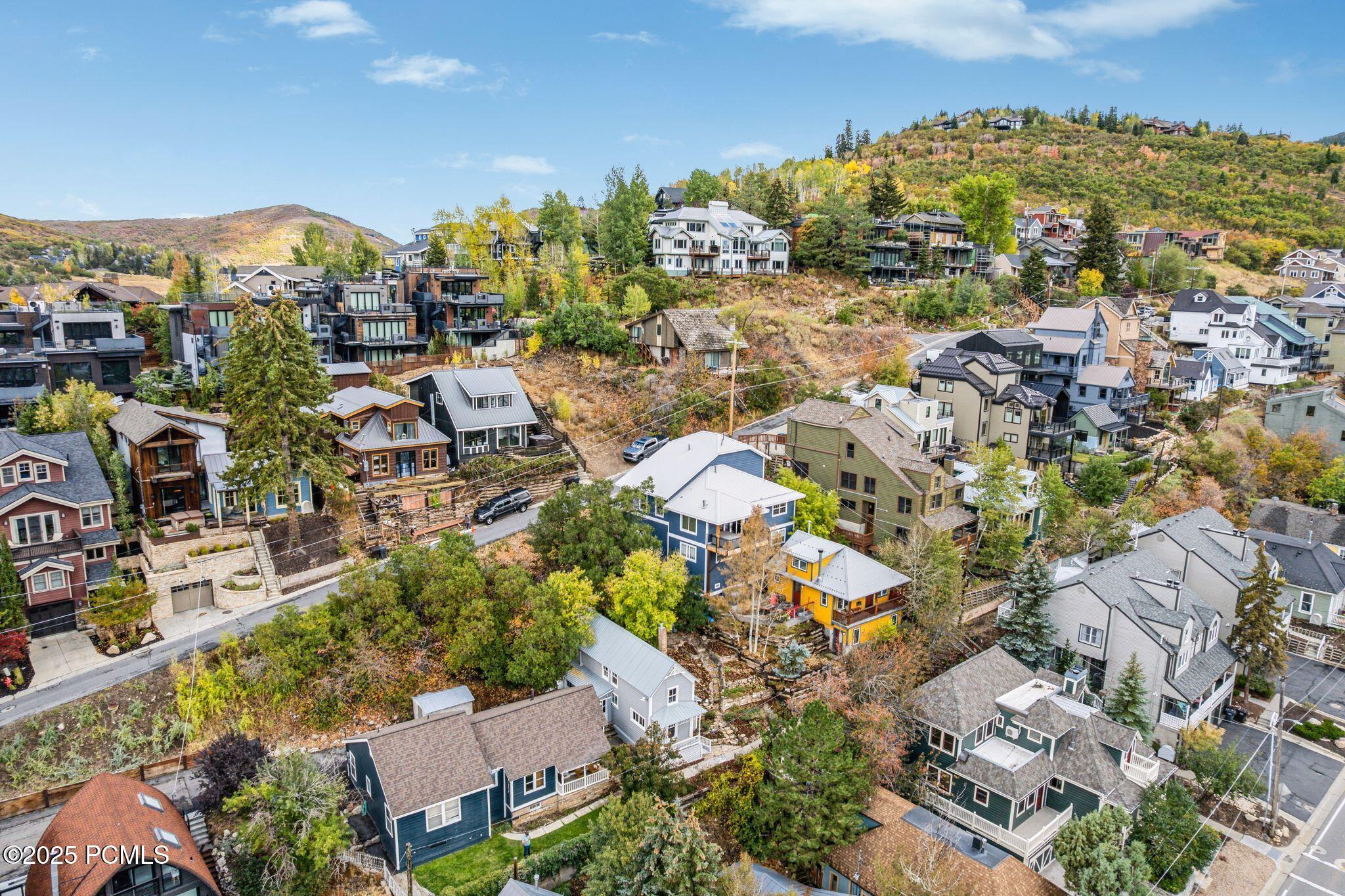 Park City, Utah 84060, United States, 2 Bedrooms Bedrooms, ,1 BathroomBathrooms,Residential,Active,237795