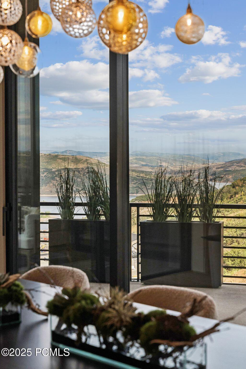 Heber City, Utah 84032, United States, 7 Bedrooms Bedrooms, ,9 BathroomsBathrooms,Residential,Active,4829