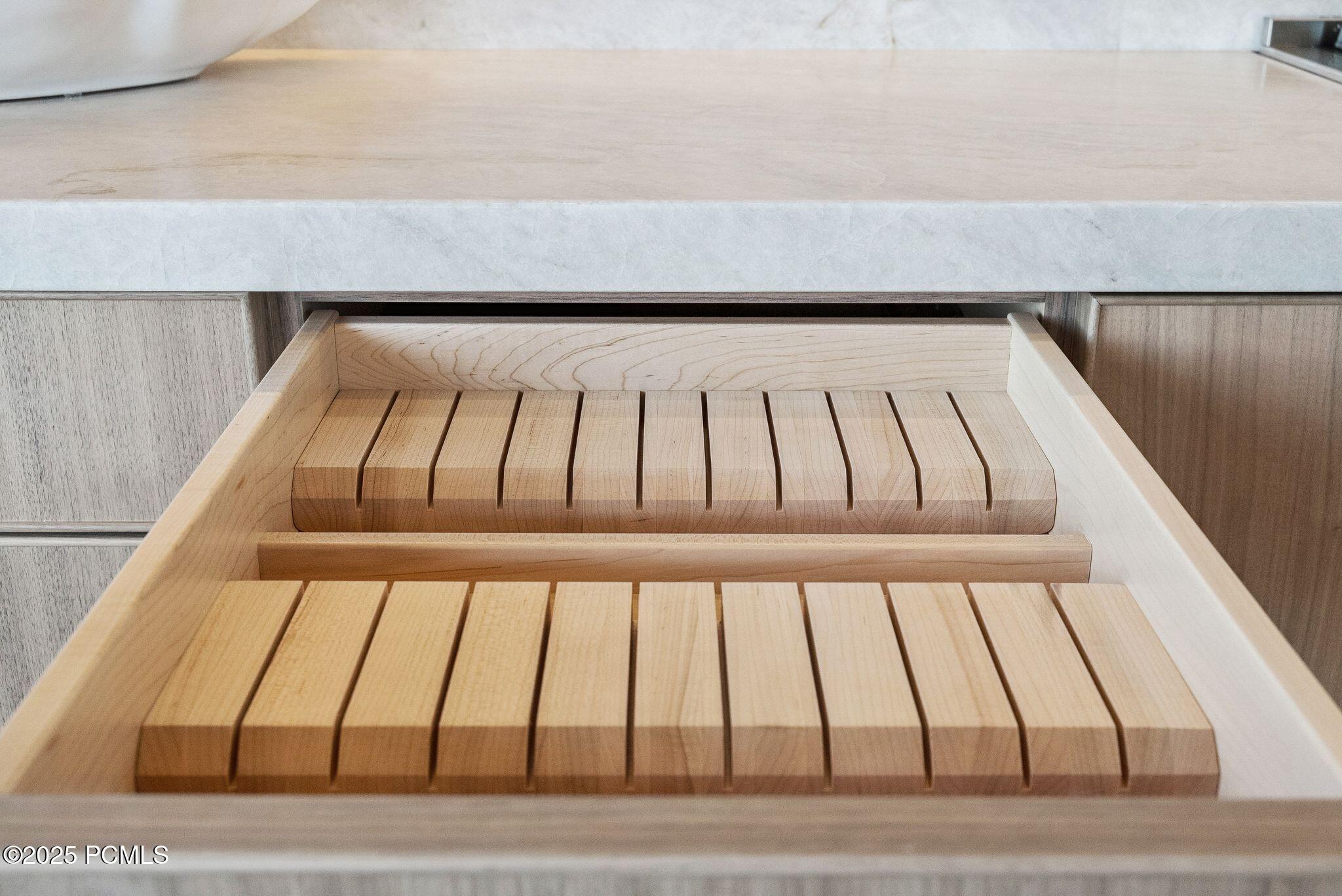 Heber City, Utah 84032, United States, 7 Bedrooms Bedrooms, ,9 BathroomsBathrooms,Residential,Active,4829