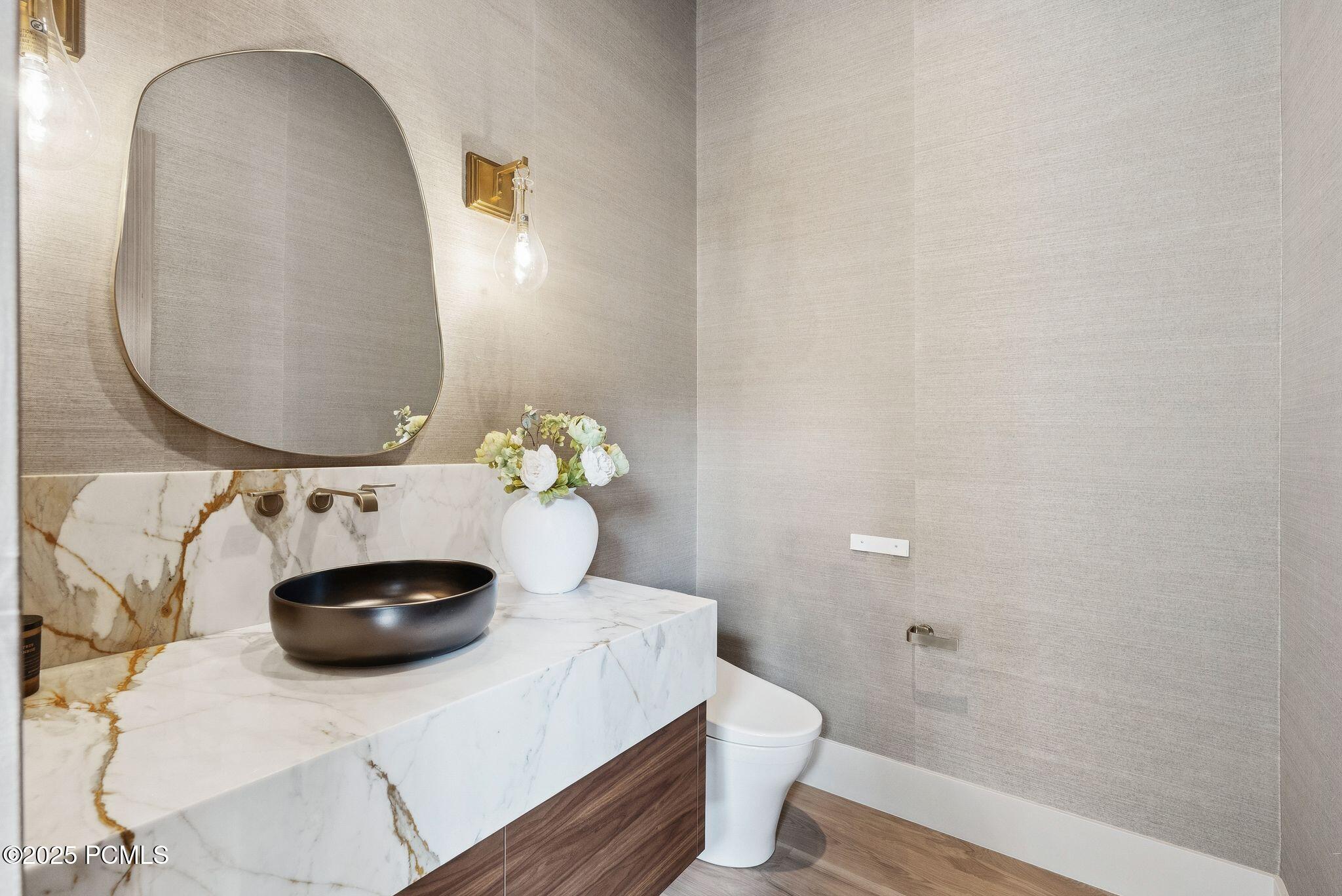 Heber City, Utah 84032, United States, 7 Bedrooms Bedrooms, ,9 BathroomsBathrooms,Residential,Active,4829