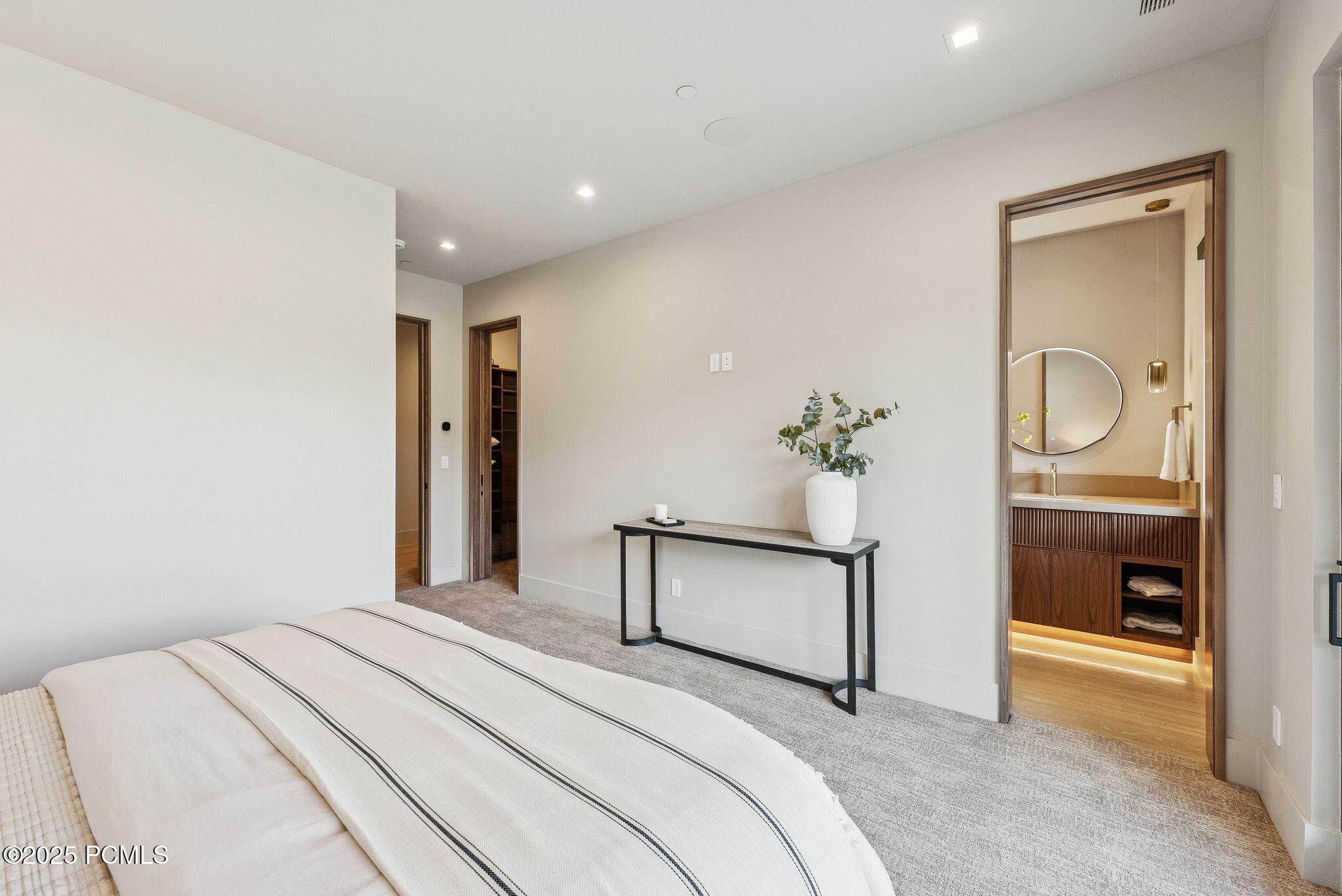 Heber City, Utah 84032, United States, 7 Bedrooms Bedrooms, ,9 BathroomsBathrooms,Residential,Active,4829