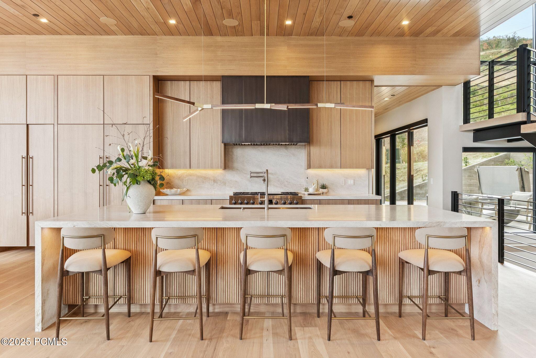 Heber City, Utah 84032, United States, 7 Bedrooms Bedrooms, ,9 BathroomsBathrooms,Residential,Active,4829