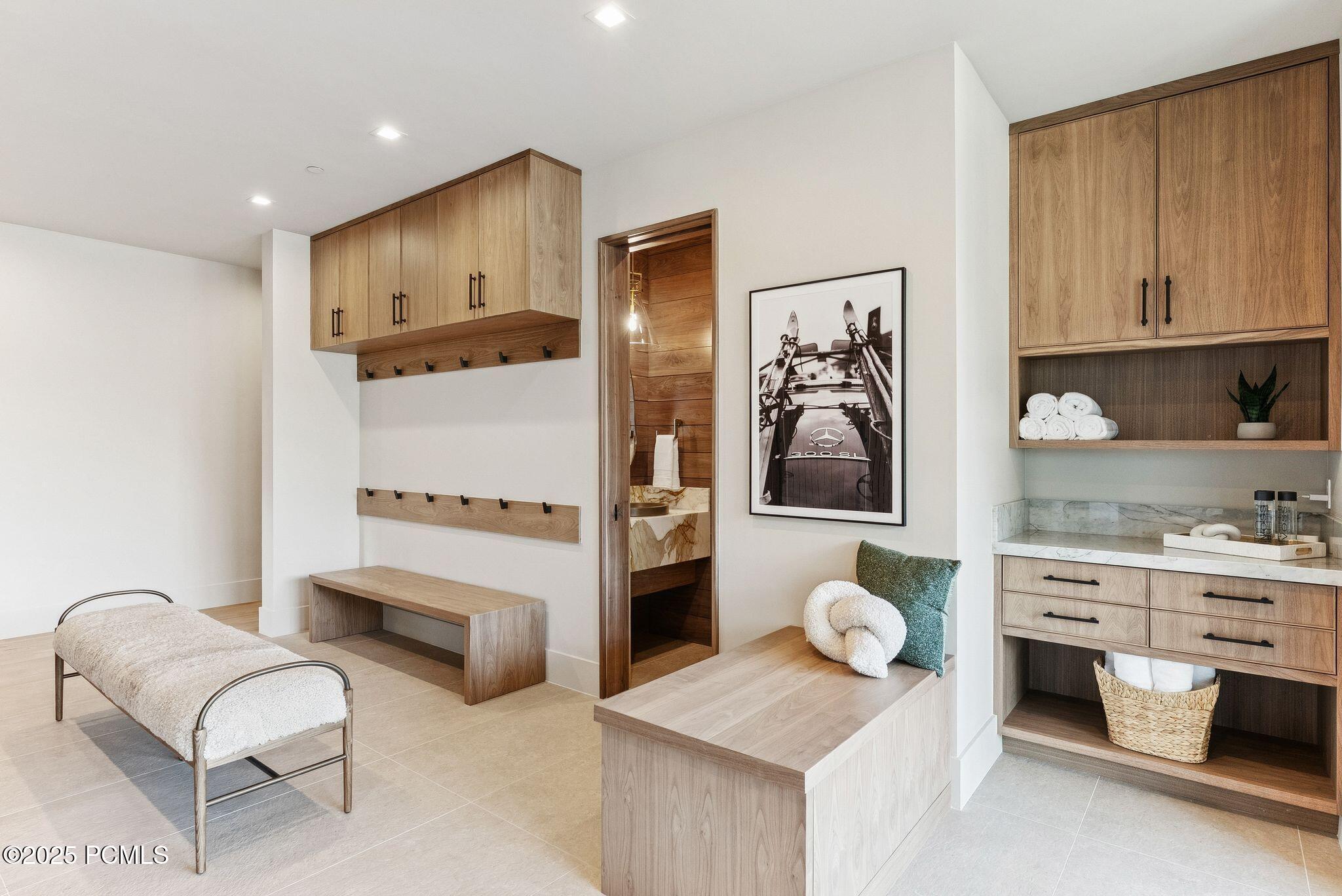 Heber City, Utah 84032, United States, 7 Bedrooms Bedrooms, ,9 BathroomsBathrooms,Residential,Active,4829