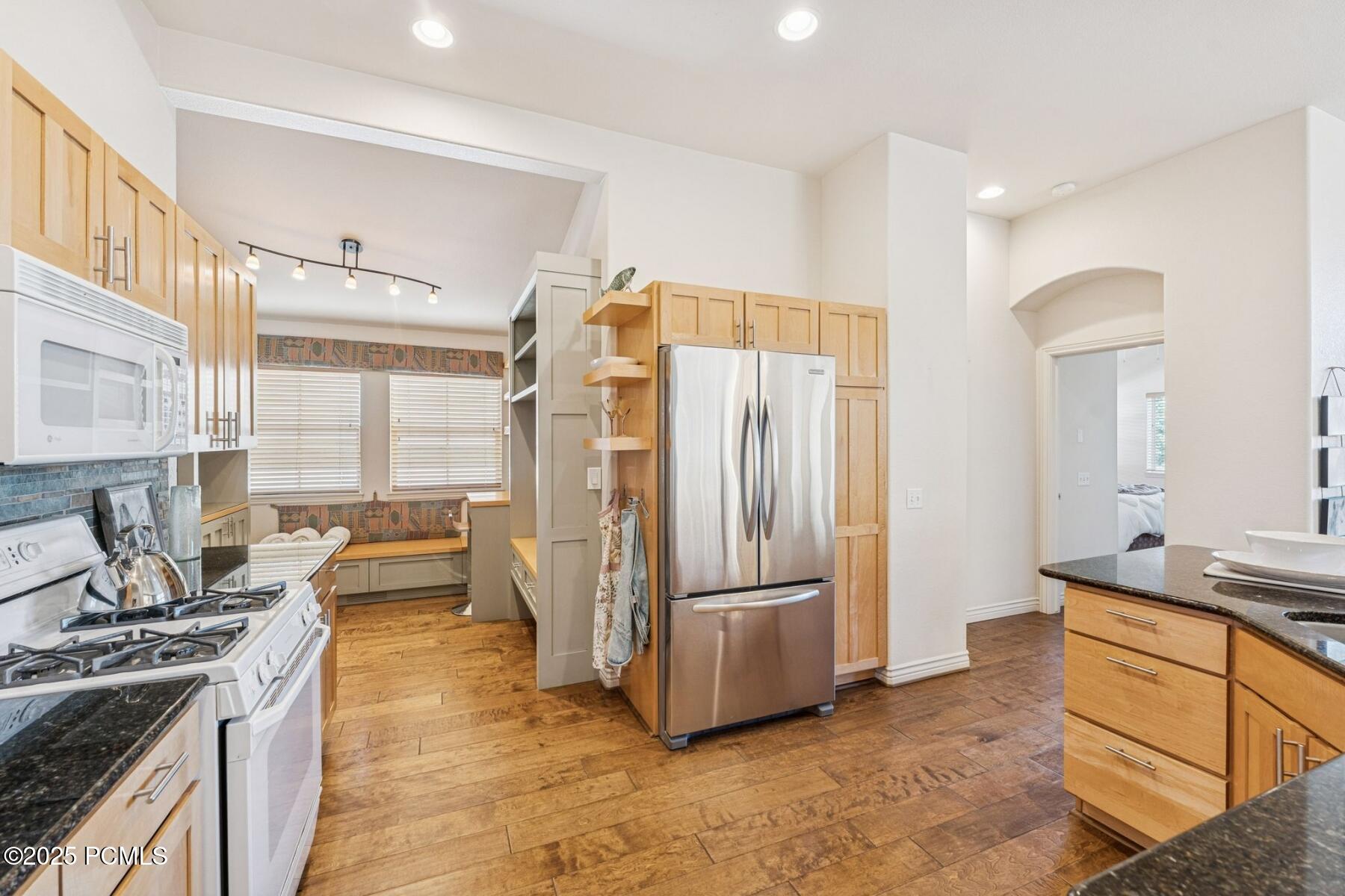 Park City, Utah 84098, United States, 4 Bedrooms Bedrooms, ,3 BathroomsBathrooms,Residential,Active,239757