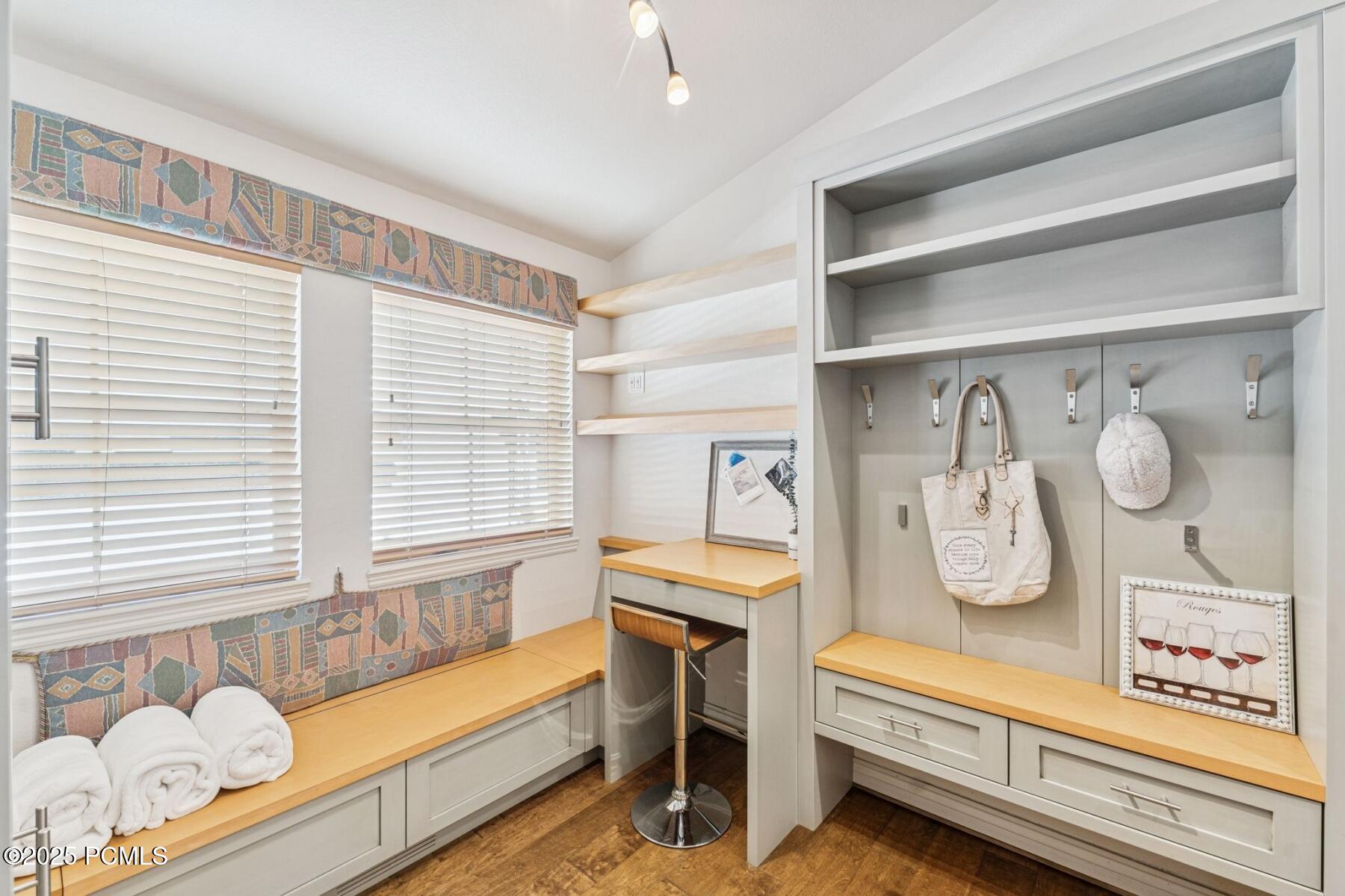 Park City, Utah 84098, United States, 4 Bedrooms Bedrooms, ,3 BathroomsBathrooms,Residential,Active,239757