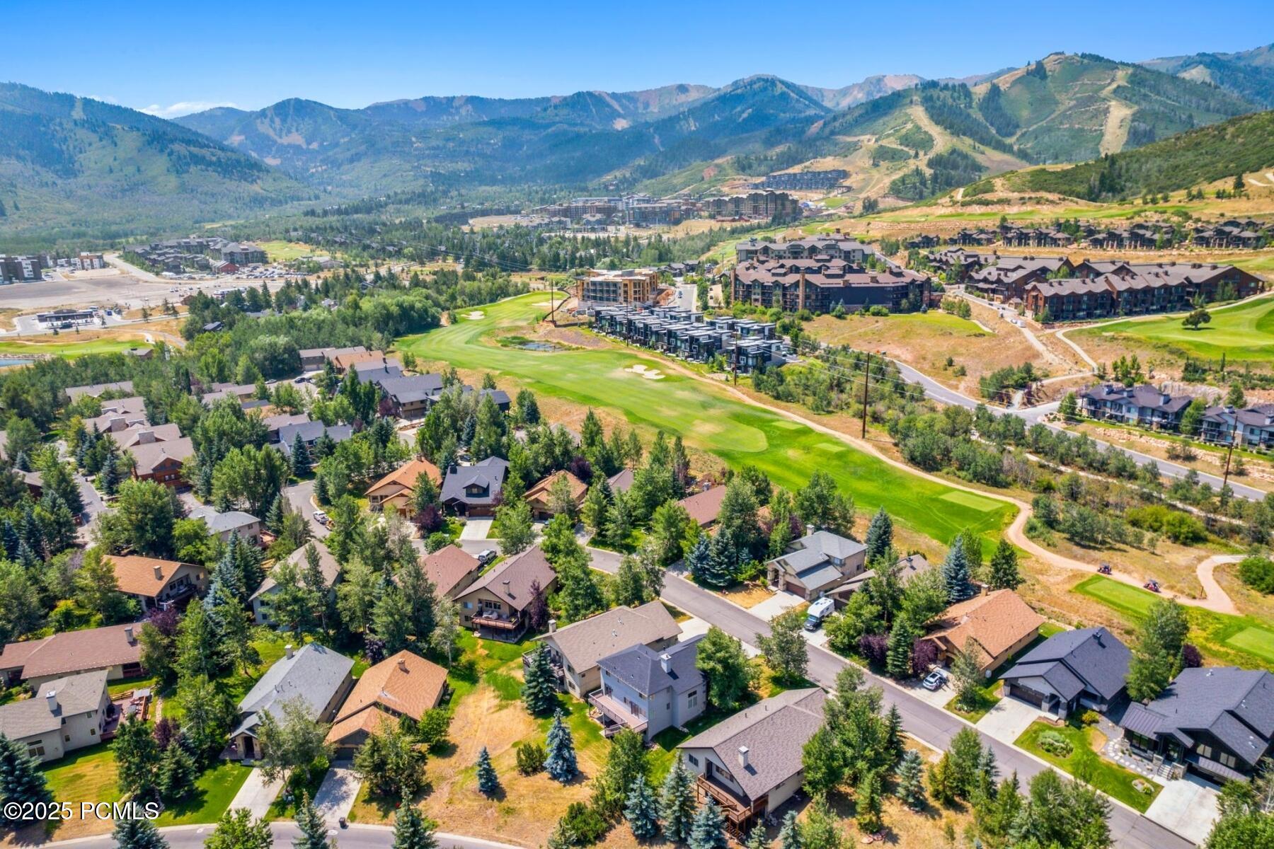 Park City, Utah 84098, United States, 4 Bedrooms Bedrooms, ,3 BathroomsBathrooms,Residential,Active,239757