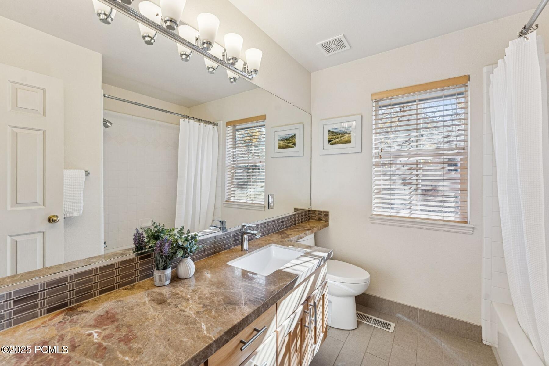 Park City, Utah 84098, United States, 4 Bedrooms Bedrooms, ,3 BathroomsBathrooms,Residential,Active,239757