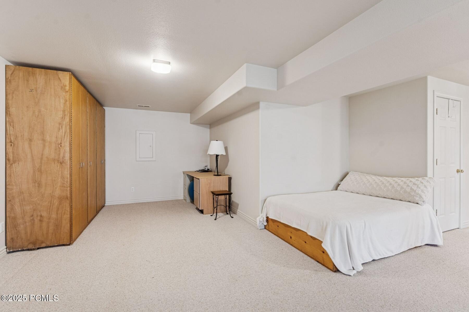 Park City, Utah 84098, United States, 4 Bedrooms Bedrooms, ,3 BathroomsBathrooms,Residential,Active,239757