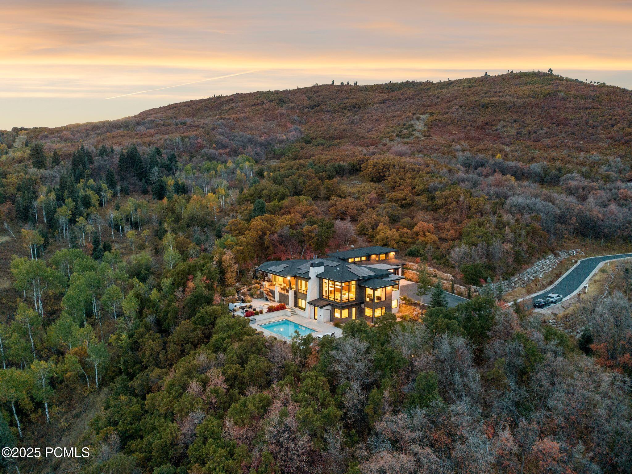 Park City, Utah 84098, United States, 7 Bedrooms Bedrooms, ,8 BathroomsBathrooms,Residential,Active,225631