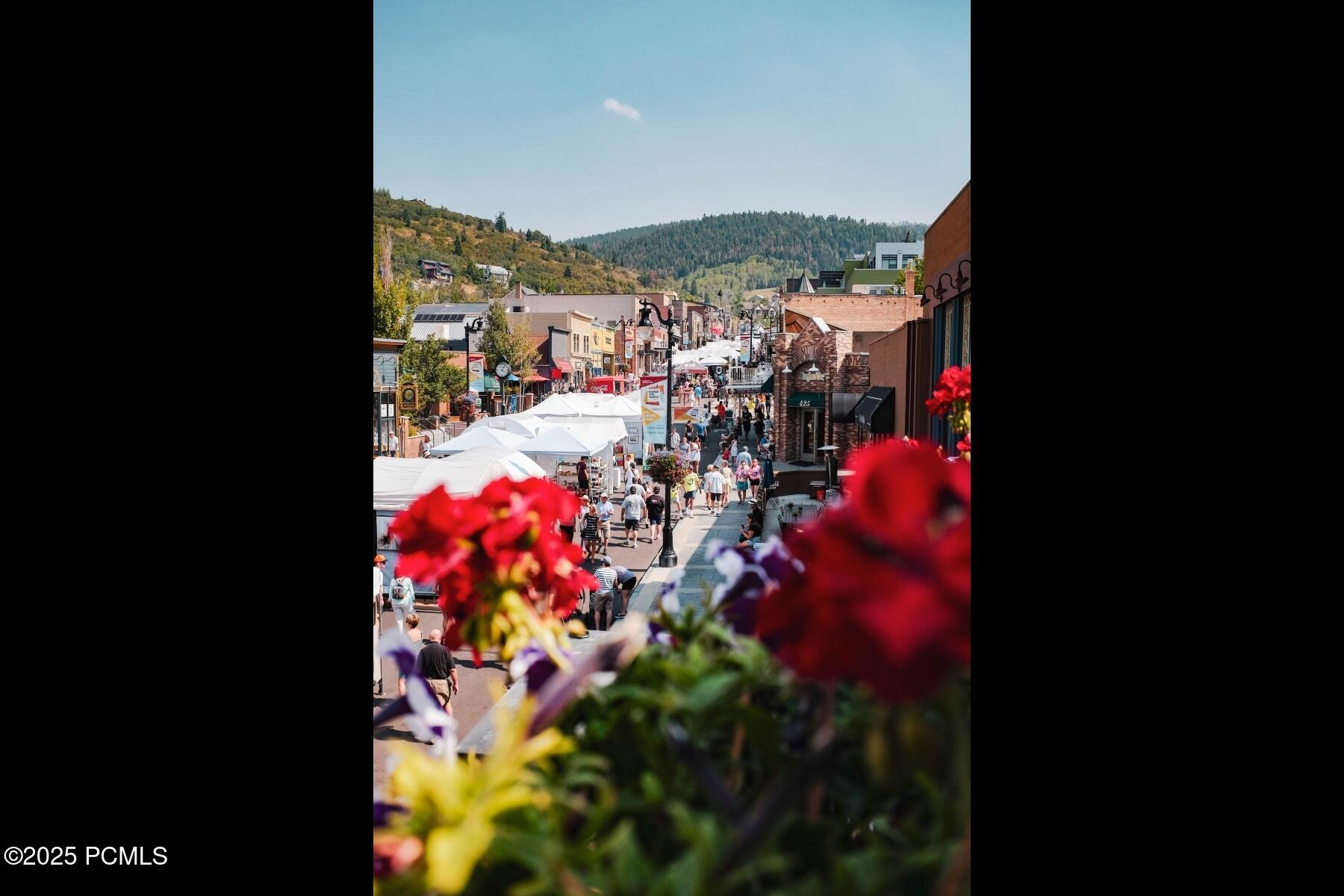 Park City, Utah 84098, United States, 6 Bedrooms Bedrooms, ,7 BathroomsBathrooms,Residential,Active,182455