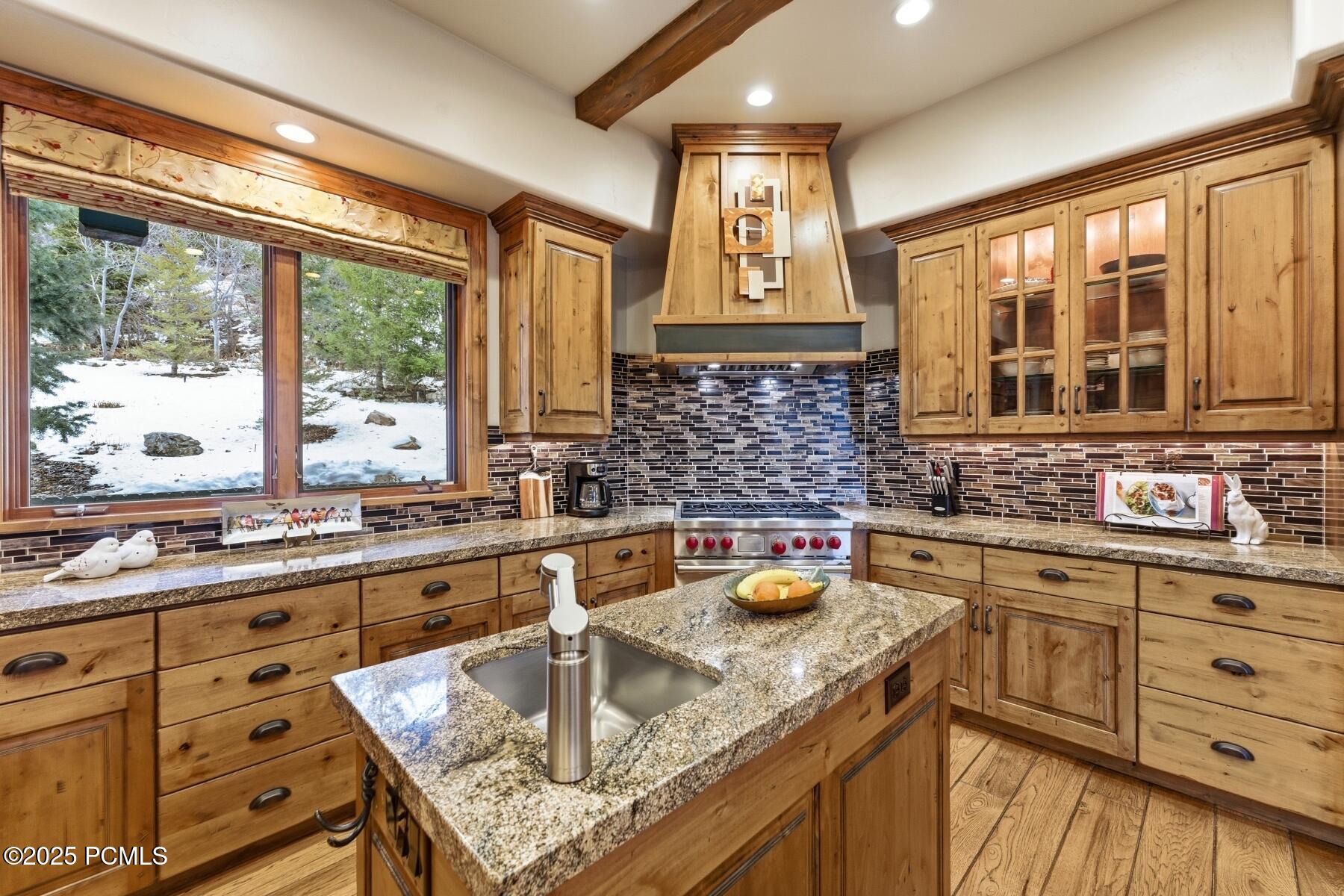 Park City, Utah 84098, United States, 4 Bedrooms Bedrooms, ,4 BathroomsBathrooms,Residential,Active,256220