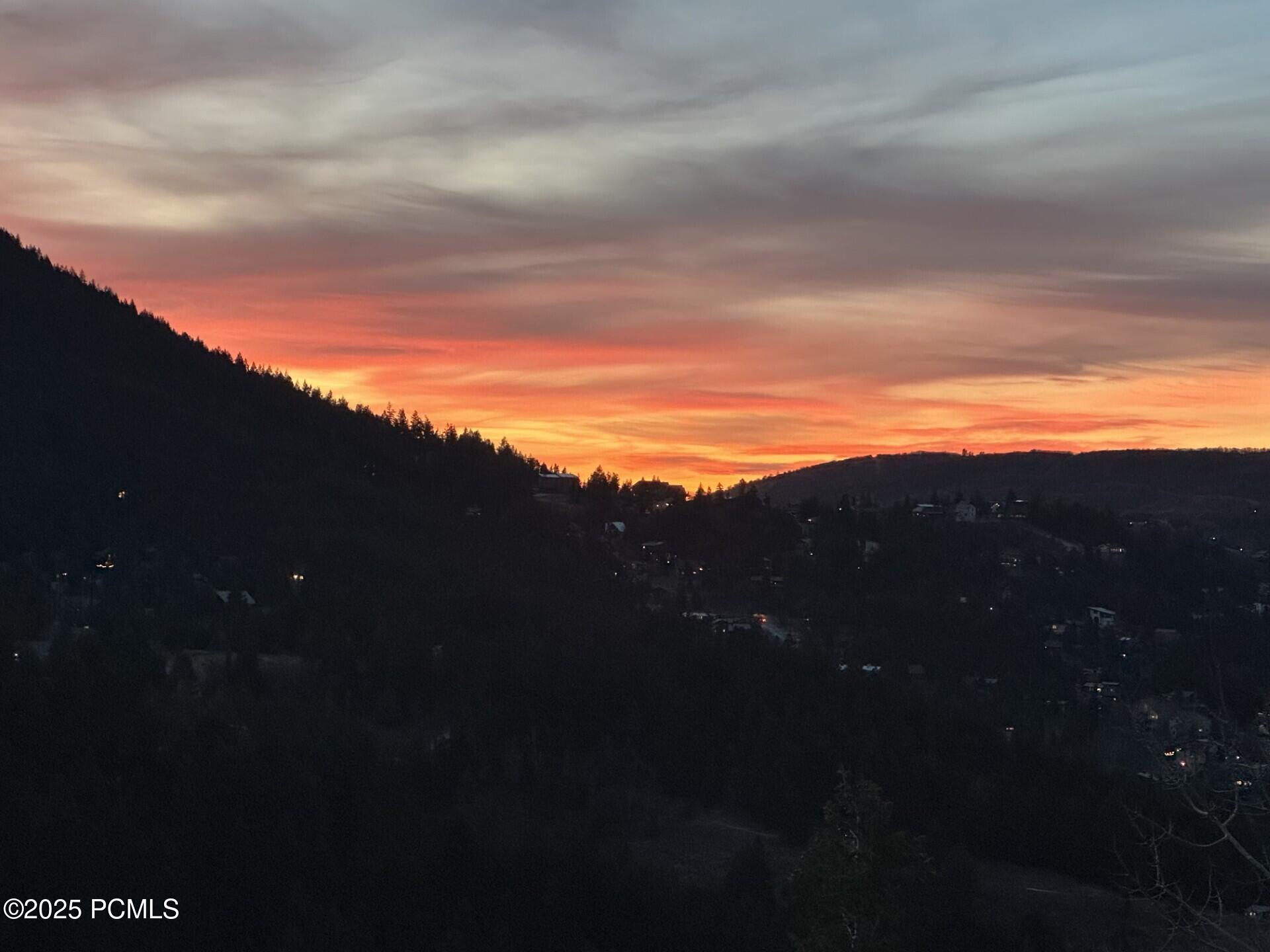 Park City, Utah 84098, United States, 4 Bedrooms Bedrooms, ,4 BathroomsBathrooms,Residential,Active,256220