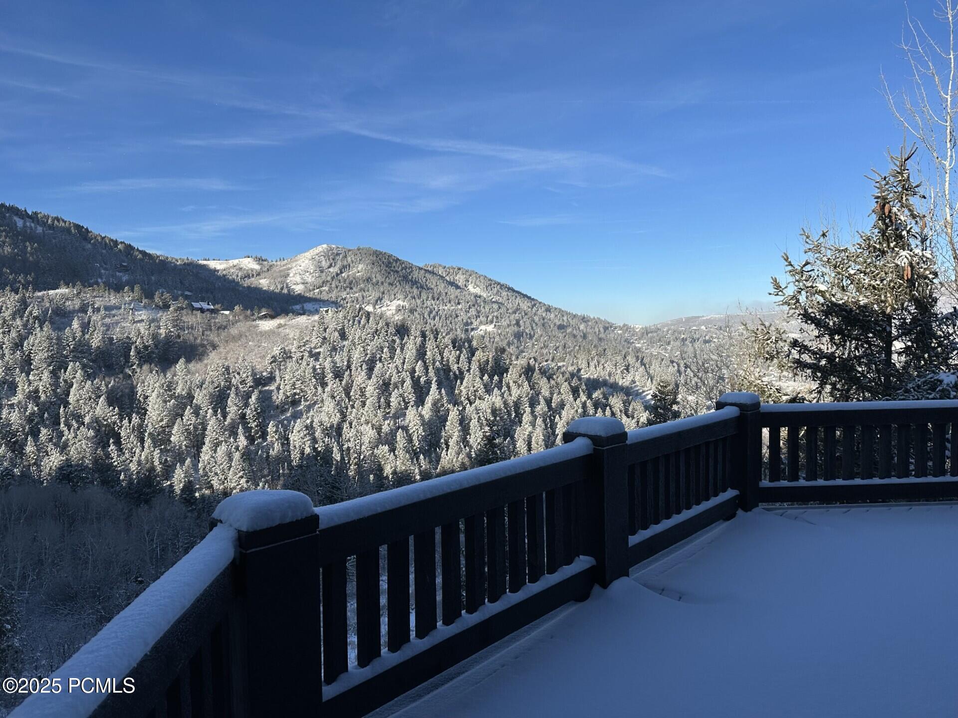 Park City, Utah 84098, United States, 4 Bedrooms Bedrooms, ,4 BathroomsBathrooms,Residential,Active,256220