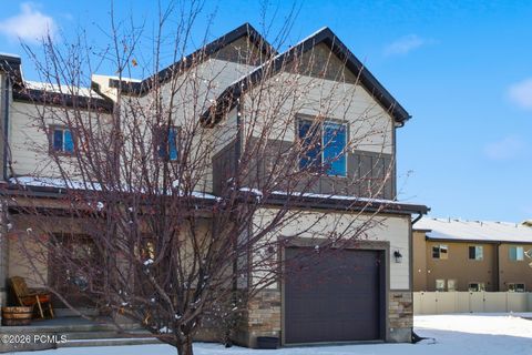 Townhouse For Sale - 182 E 160 South #10<br/> Kamas, UT 84036