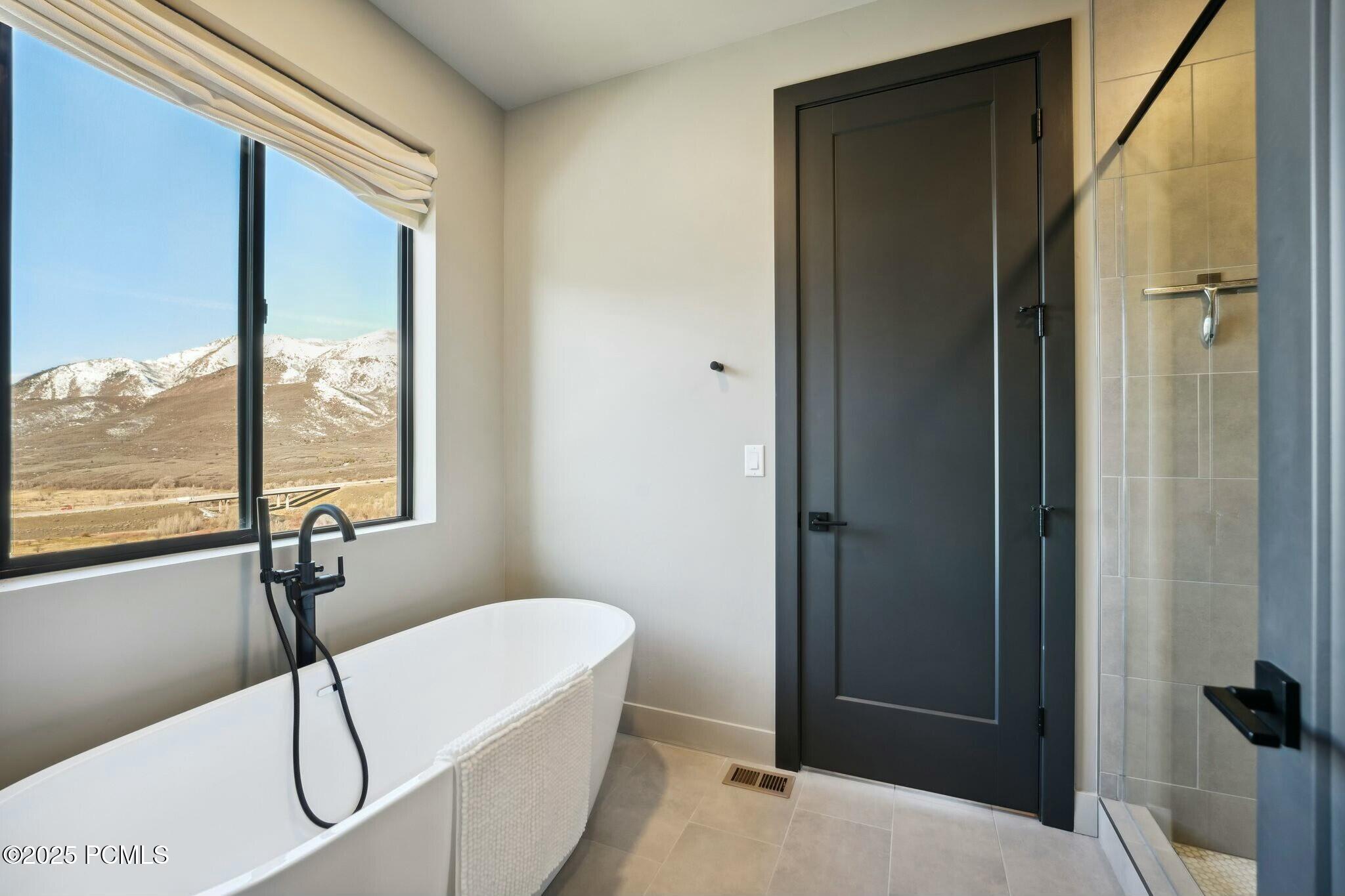 5329 N Lauralwood Street, Heber City, Utah image 34