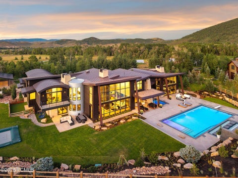 Homes For Sale - 4209 N Two Creeks Lane<br/> Summit County, Park City, UT 84098