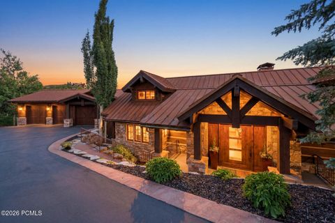 Homes For Sale - 4905 Bear View Drive<br/> Park City, UT 84098