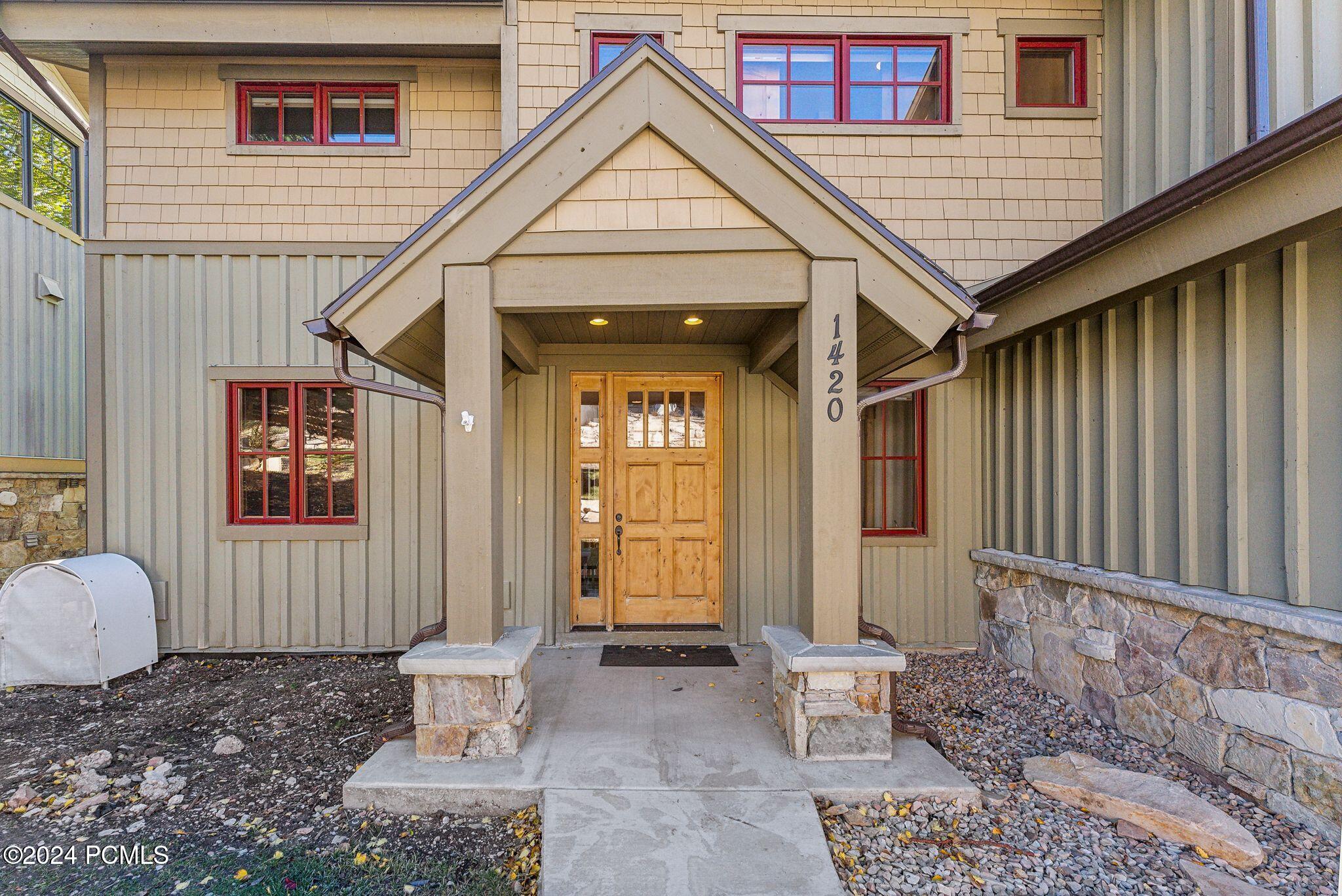 Park City, Utah 84060, United States, 6 Bedrooms Bedrooms, ,6 BathroomsBathrooms,Residential,Pending,36471