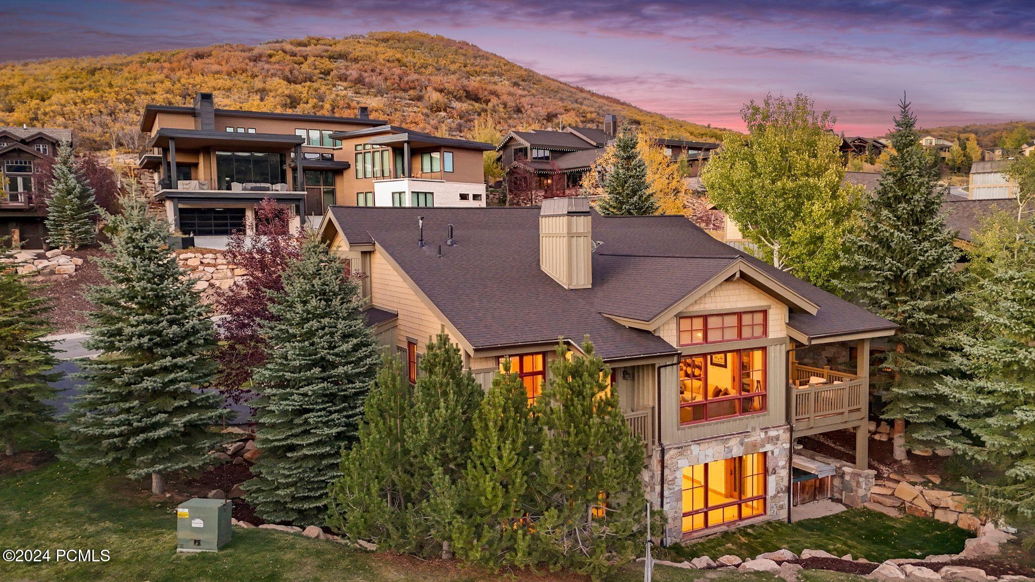 Park City, Utah 84060, United States, 6 Bedrooms Bedrooms, ,6 BathroomsBathrooms,Residential,Pending,36471