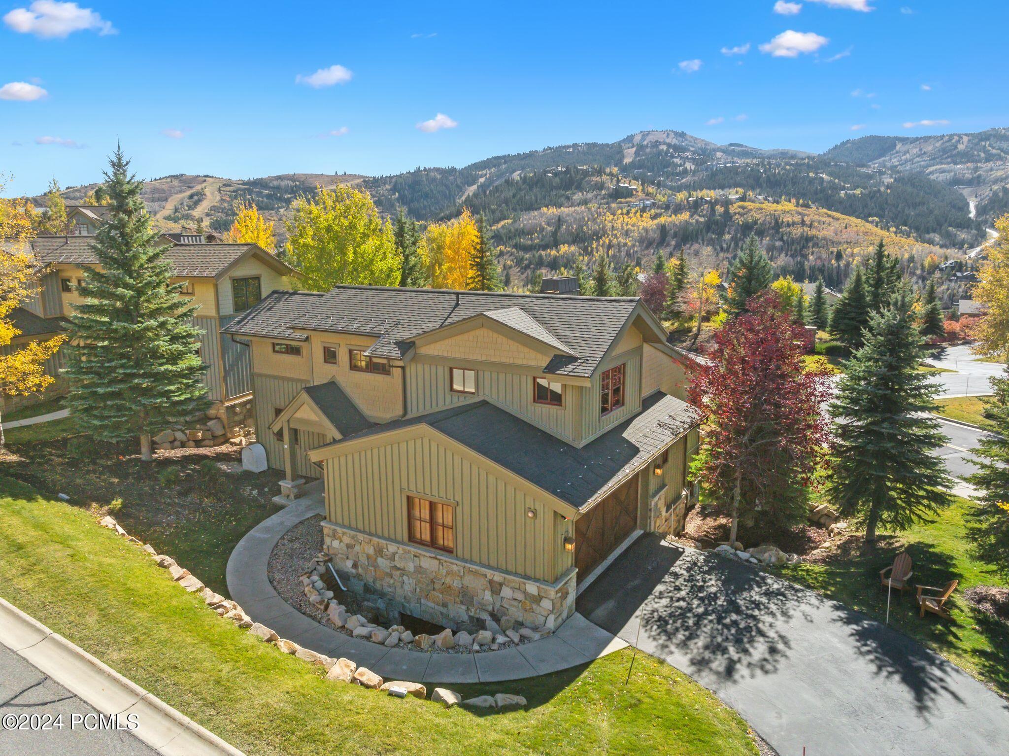 Park City, Utah 84060, United States, 6 Bedrooms Bedrooms, ,6 BathroomsBathrooms,Residential,Pending,36471