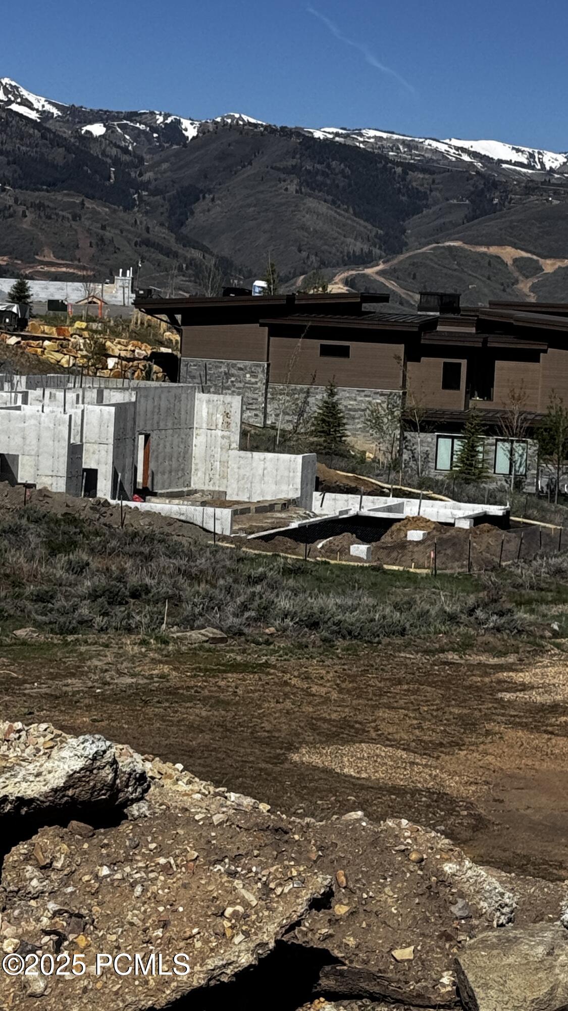 9452 N Vale View Circle, Kamas, Utah image 3