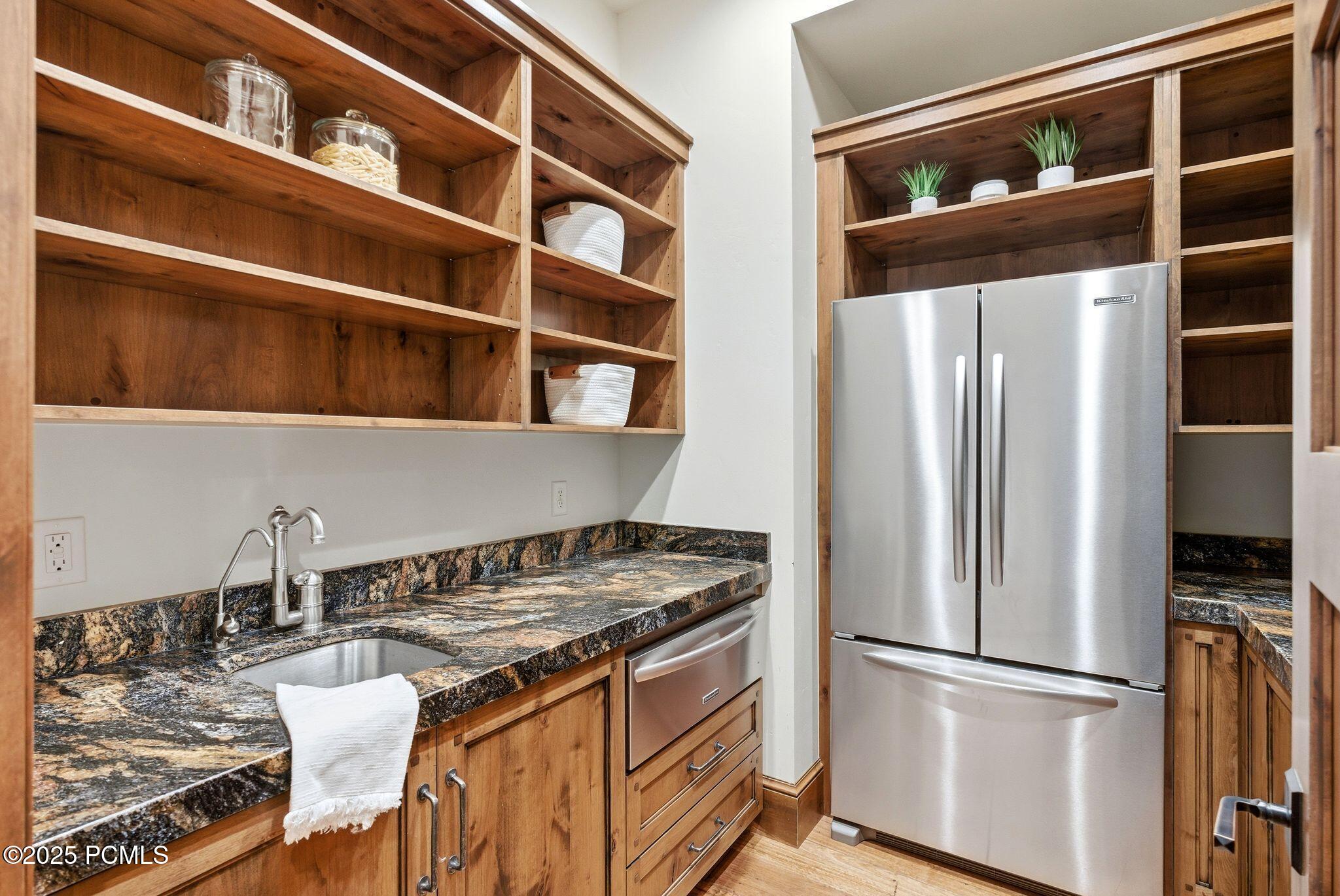 Park City, Utah 84060, United States, 6 Bedrooms Bedrooms, ,8 BathroomsBathrooms,Residential,Active,256867