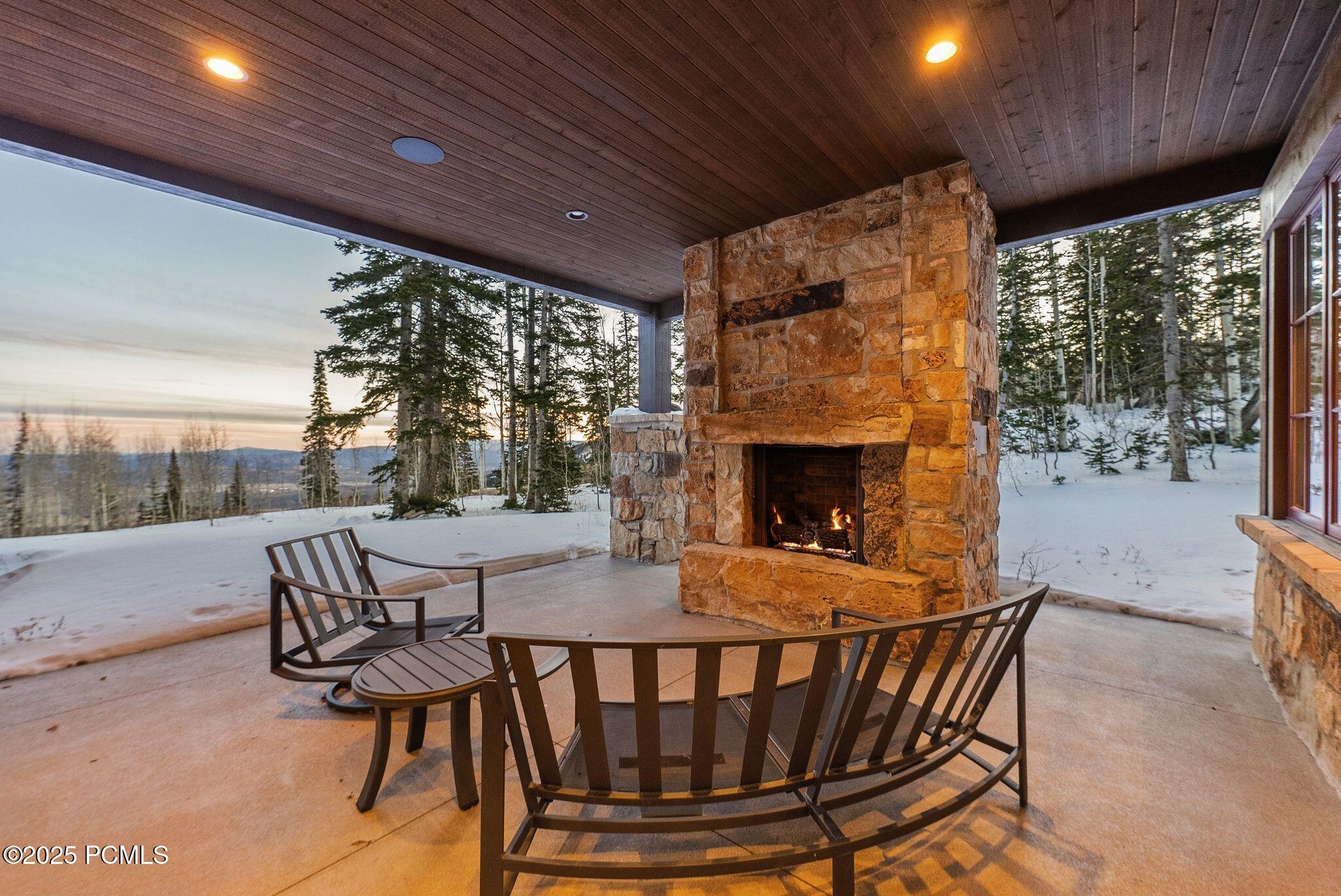 Park City, Utah 84060, United States, 6 Bedrooms Bedrooms, ,8 BathroomsBathrooms,Residential,Active,256867