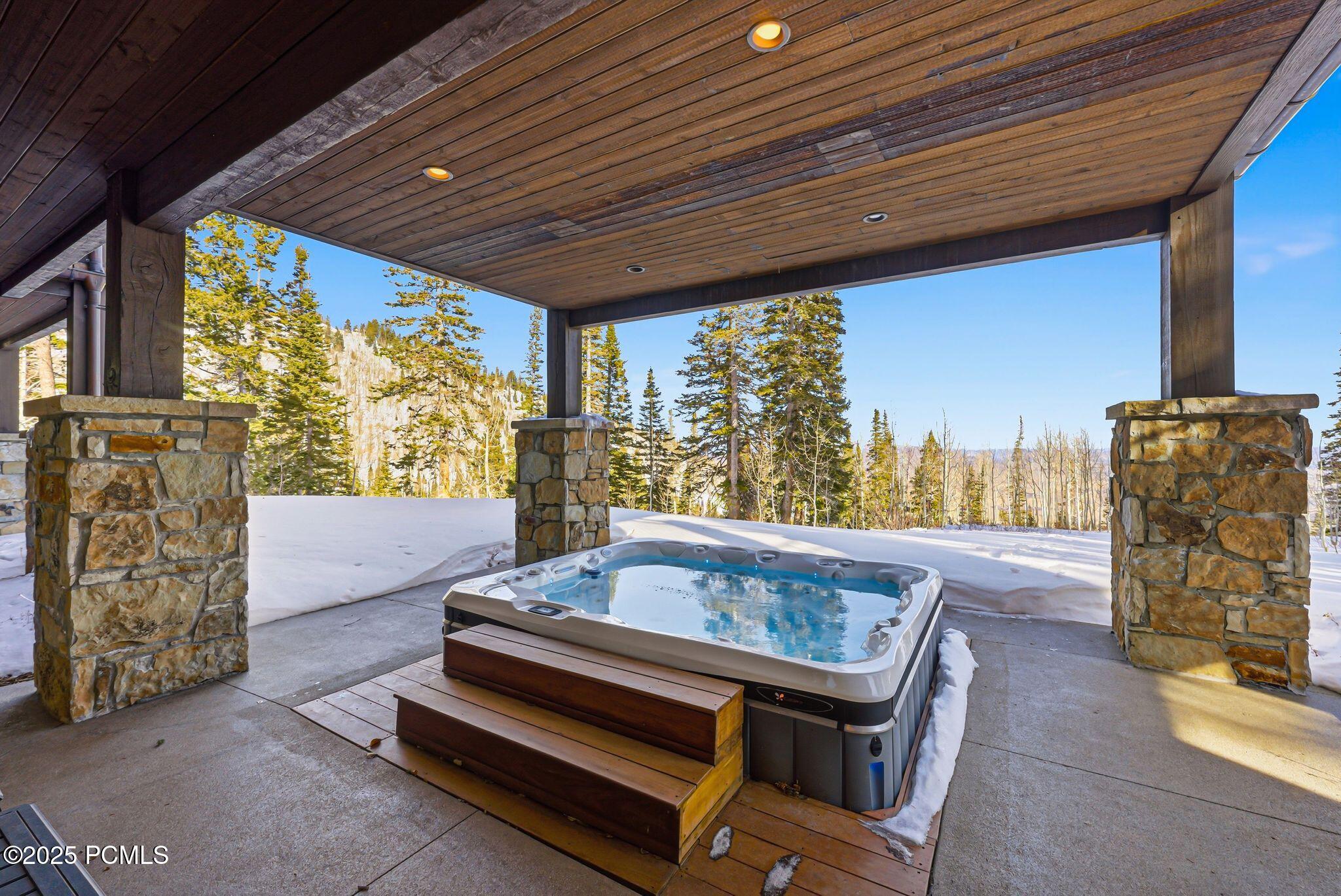 Park City, Utah 84060, United States, 6 Bedrooms Bedrooms, ,8 BathroomsBathrooms,Residential,Active,256867