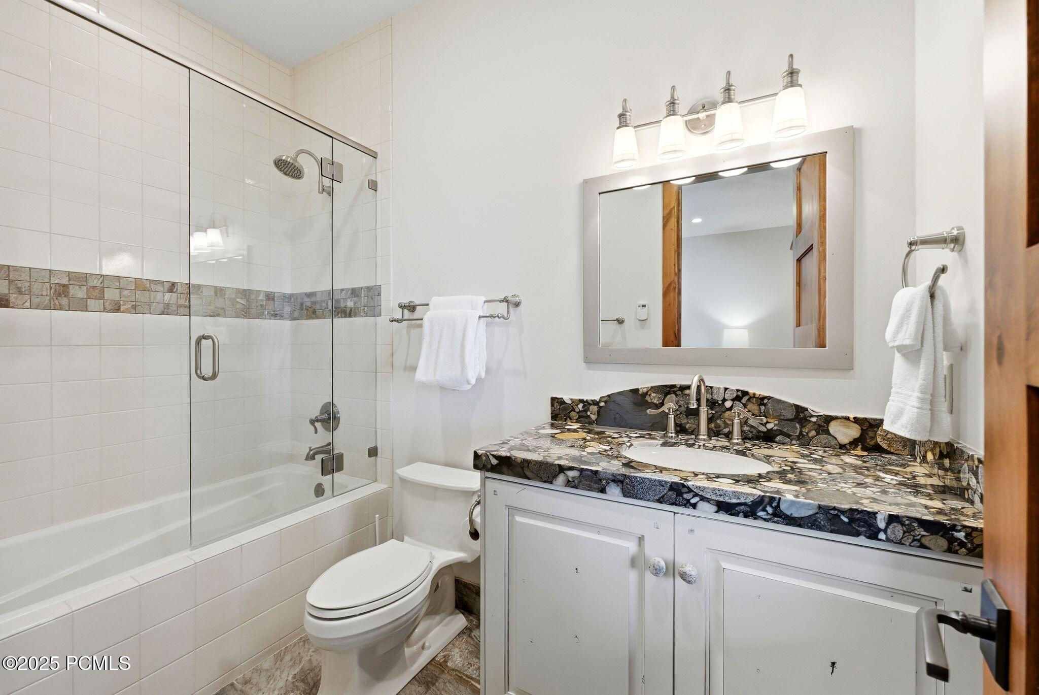 Park City, Utah 84060, United States, 6 Bedrooms Bedrooms, ,8 BathroomsBathrooms,Residential,Active,256867