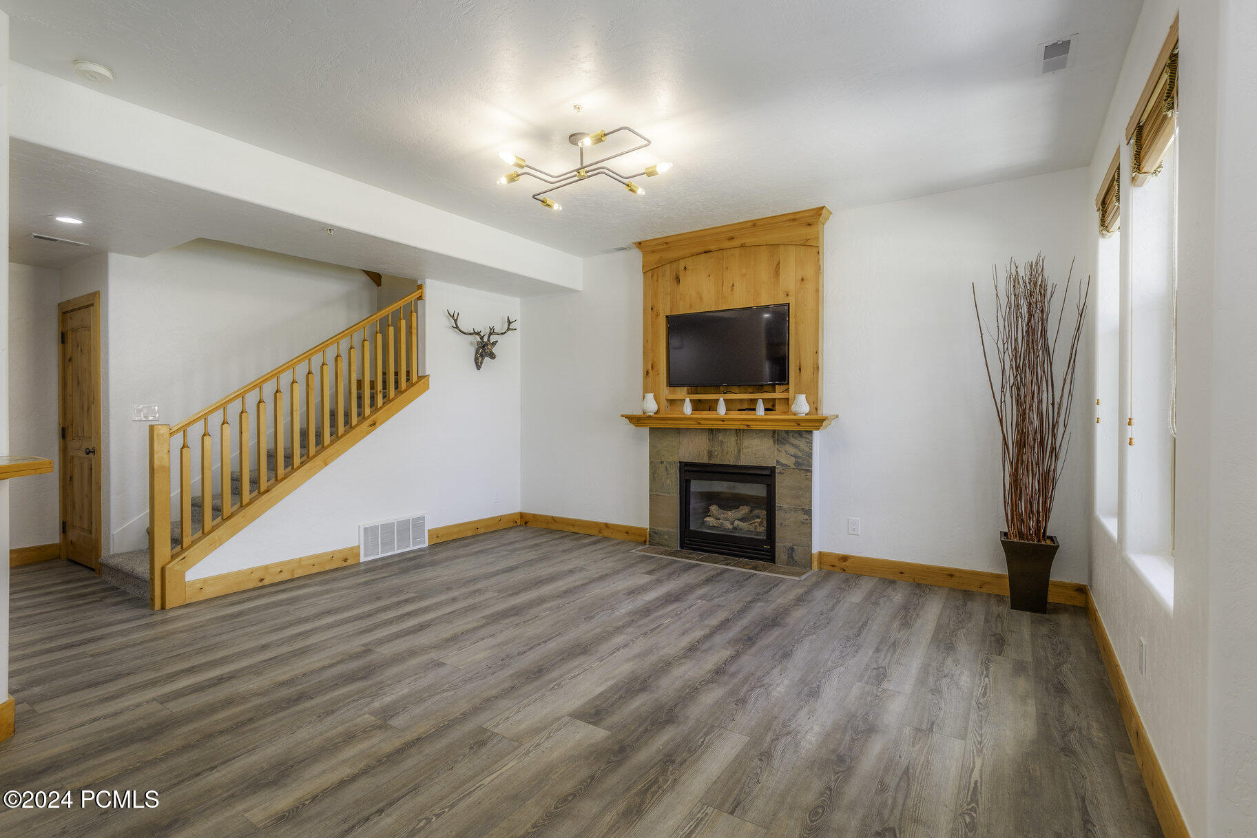 1746 W Redstone Avenue #APT G, Park City, Utah image 3