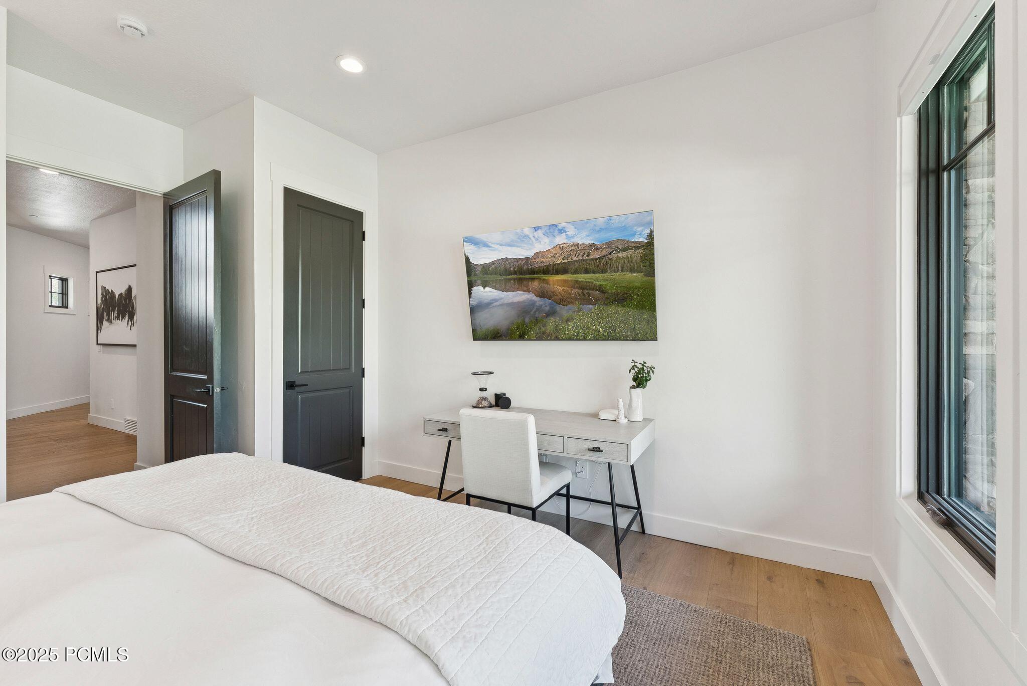 Park City, Utah 84098, United States, 5 Bedrooms Bedrooms, ,4 BathroomsBathrooms,Residential,Active,174358