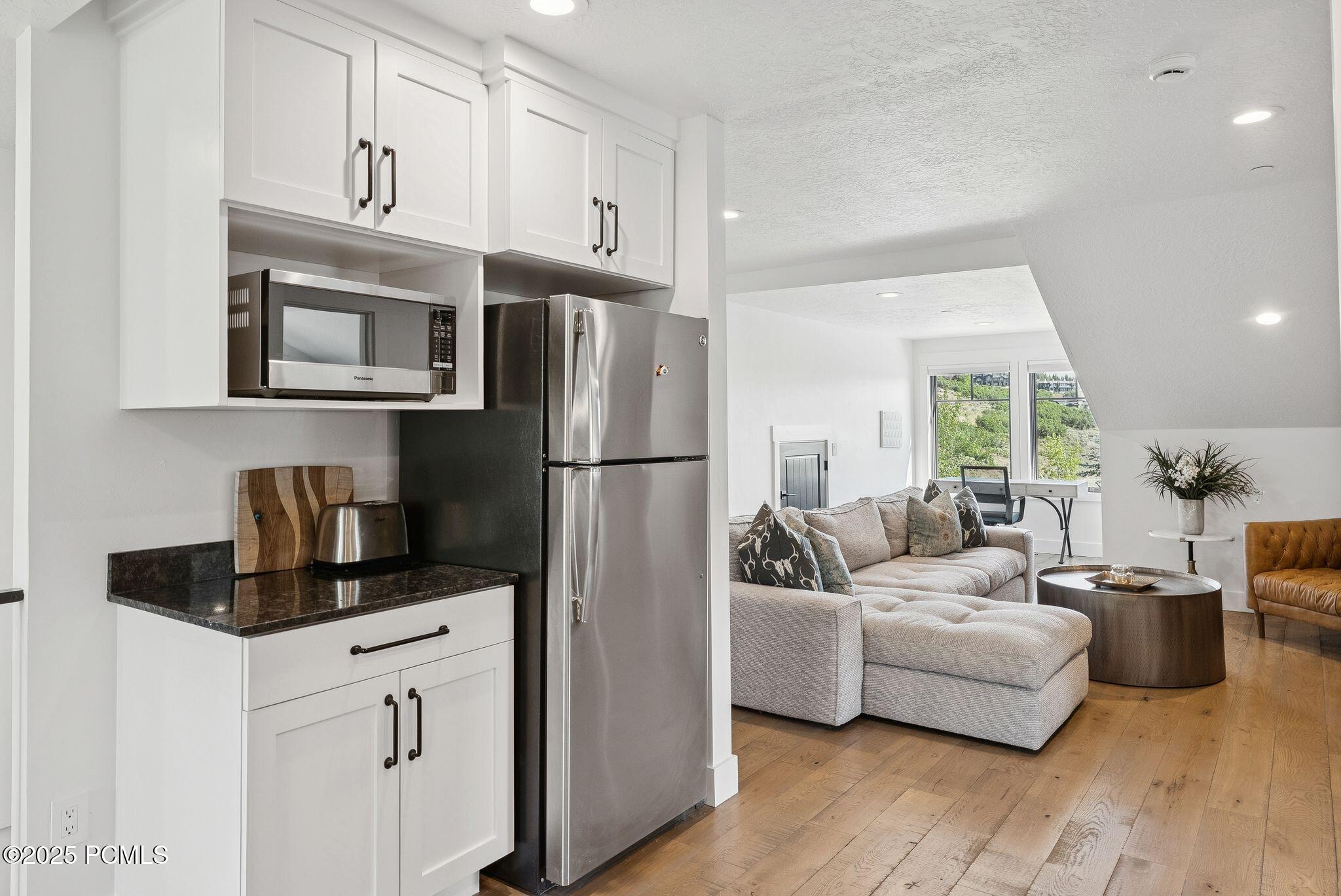 Park City, Utah 84098, United States, 5 Bedrooms Bedrooms, ,4 BathroomsBathrooms,Residential,Active,174358