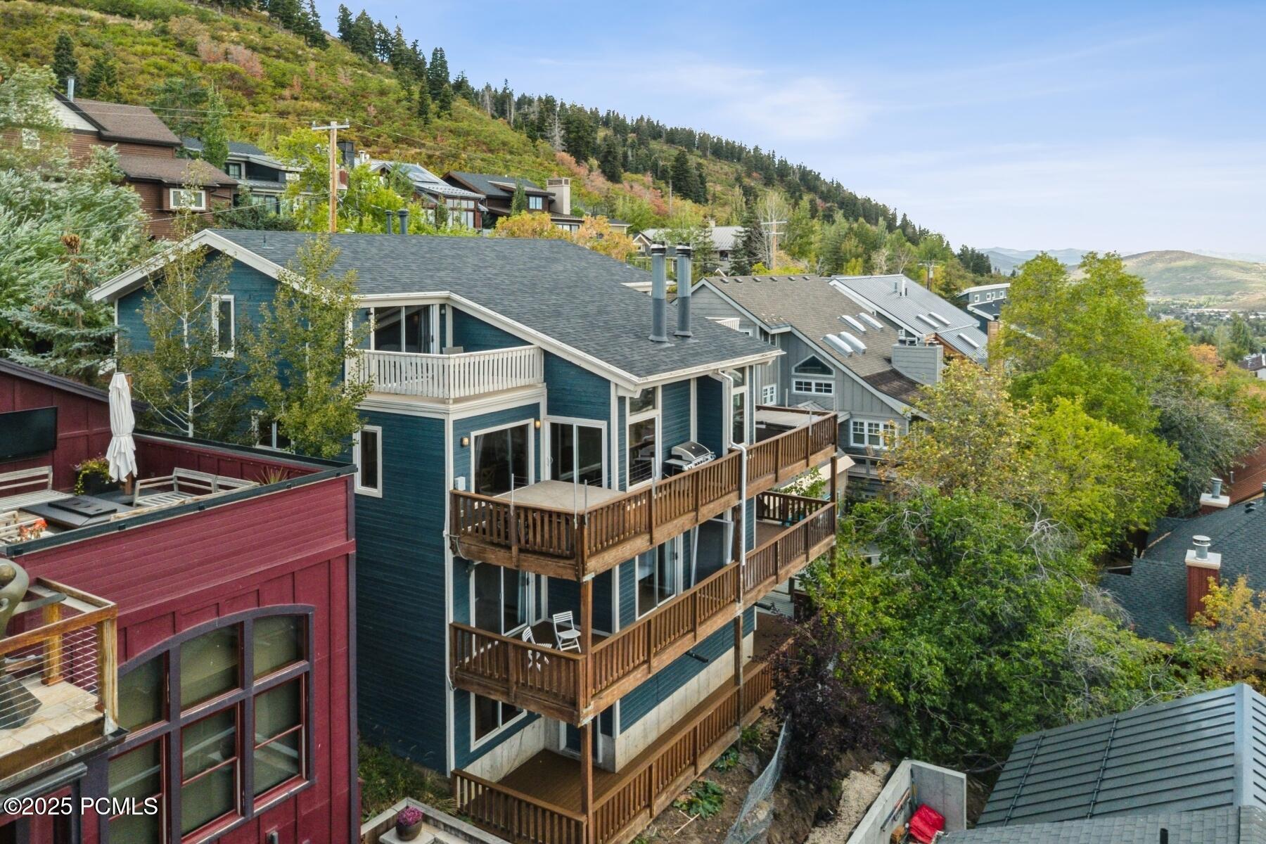 Park City, Utah 84060, United States, 4 Bedrooms Bedrooms, ,4 BathroomsBathrooms,Residential,Active,210246