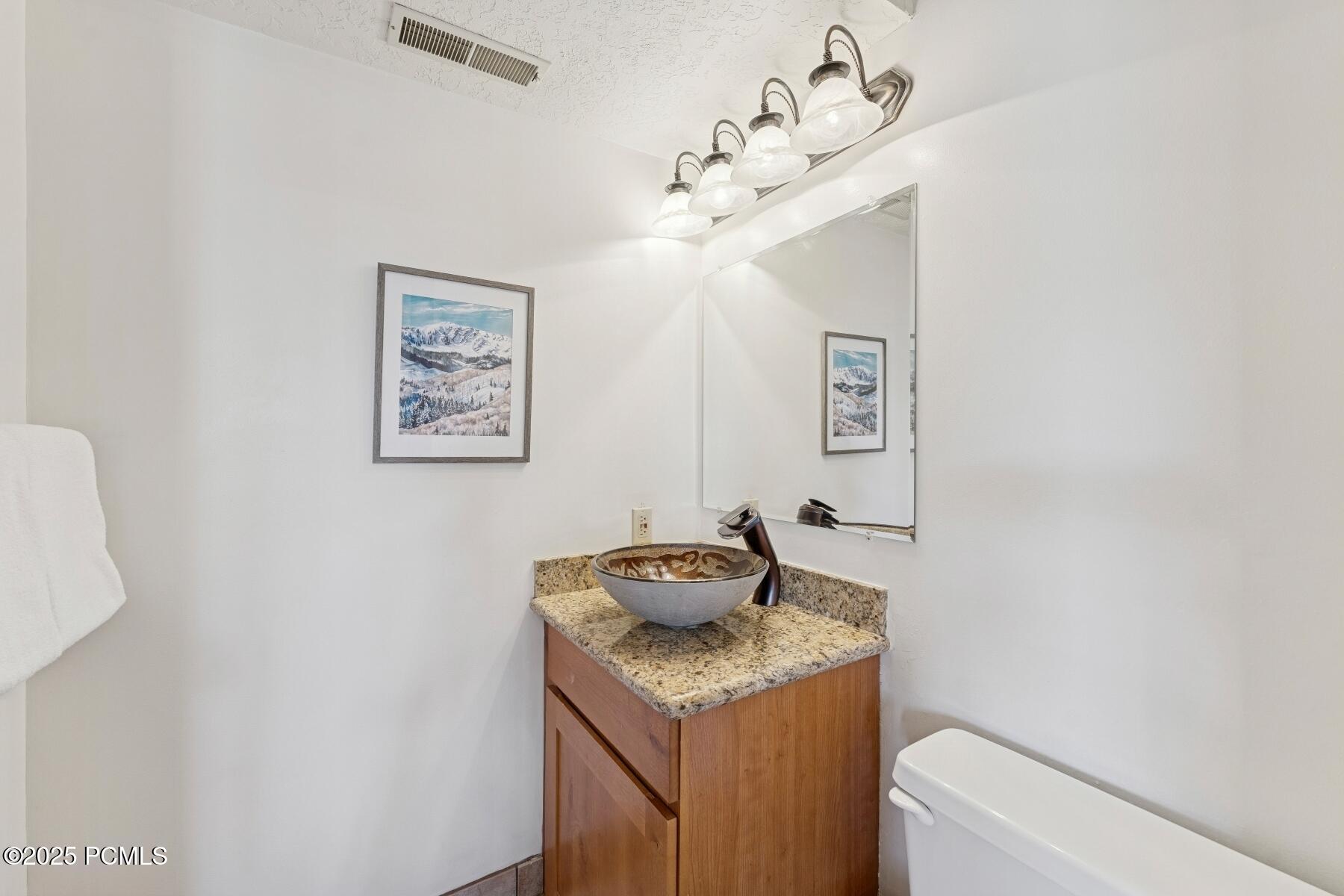 Park City, Utah 84060, United States, 4 Bedrooms Bedrooms, ,4 BathroomsBathrooms,Residential,Active,210246