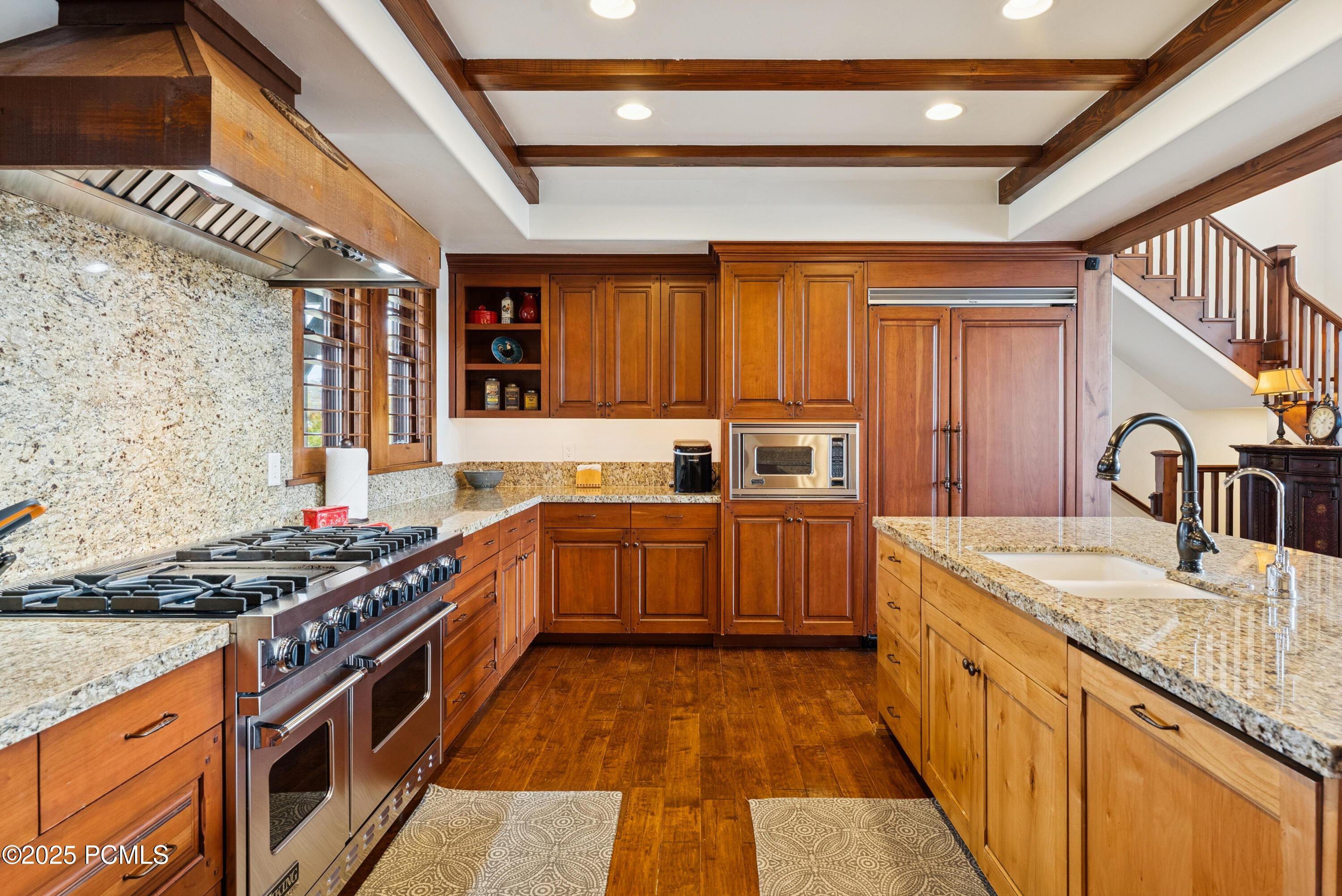 Kamas, Utah 84036, United States, 7 Bedrooms Bedrooms, ,8 BathroomsBathrooms,Residential,Active,231738