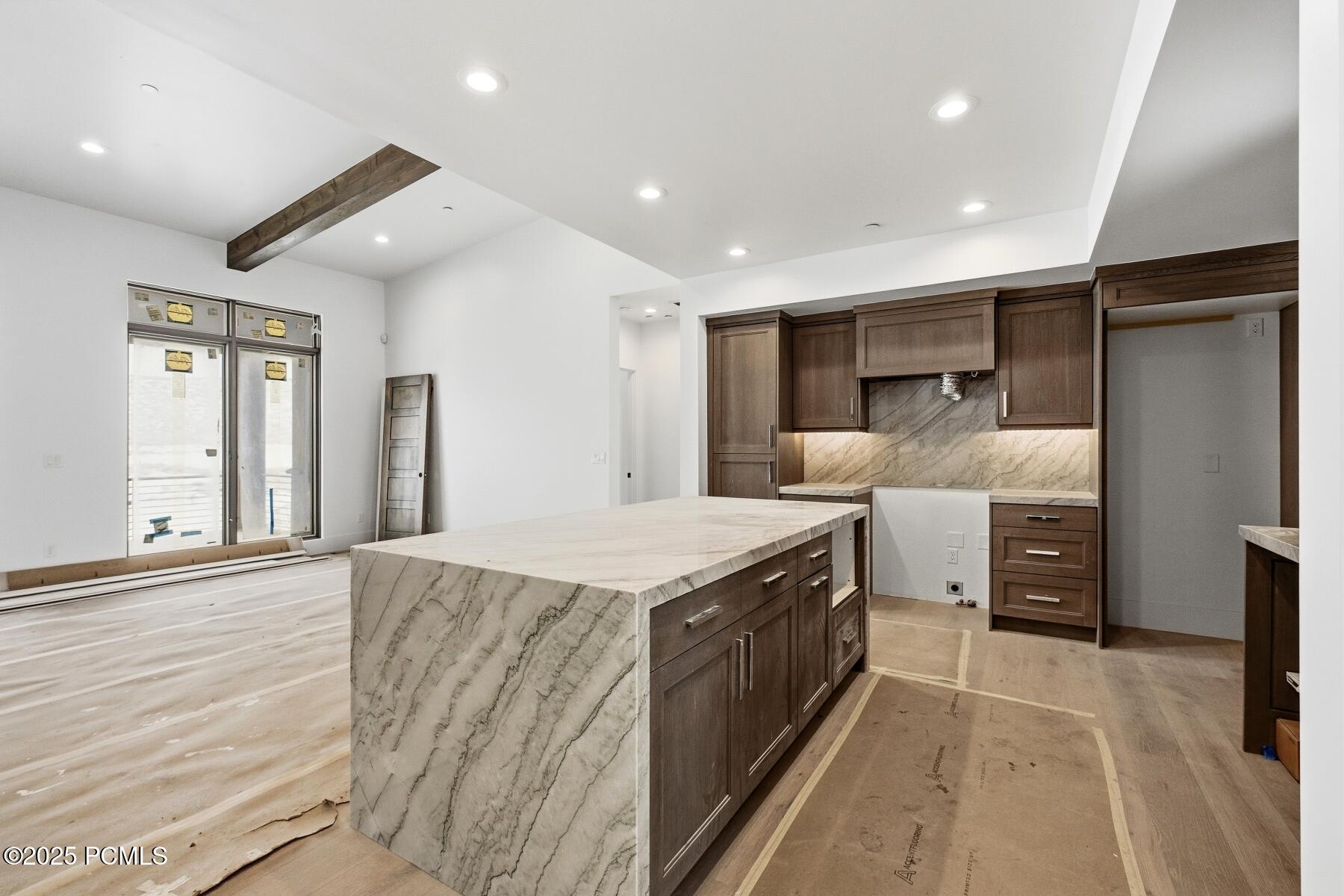 Park City, Utah 84098, United States, 4 Bedrooms Bedrooms, ,4 BathroomsBathrooms,Residential,Active,36338