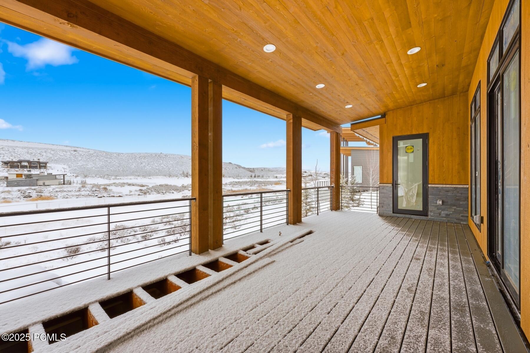 Park City, Utah 84098, United States, 4 Bedrooms Bedrooms, ,4 BathroomsBathrooms,Residential,Active,36338