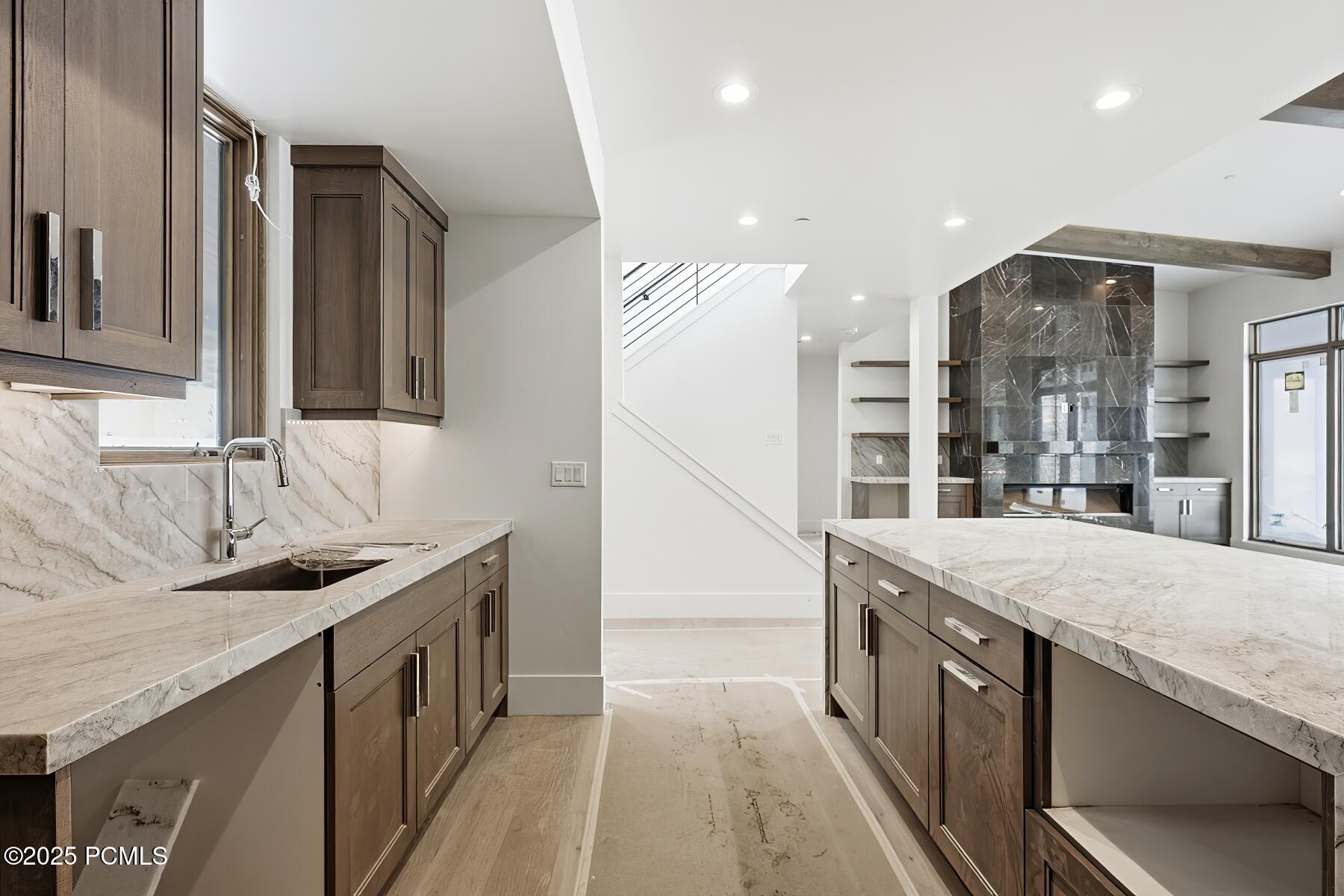 Park City, Utah 84098, United States, 4 Bedrooms Bedrooms, ,4 BathroomsBathrooms,Residential,Active,36338