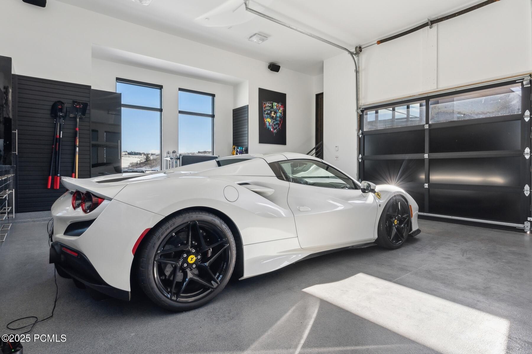 Park City, Utah 84098, United States, 6 Bedrooms Bedrooms, ,9 BathroomsBathrooms,Residential,Pending,87495