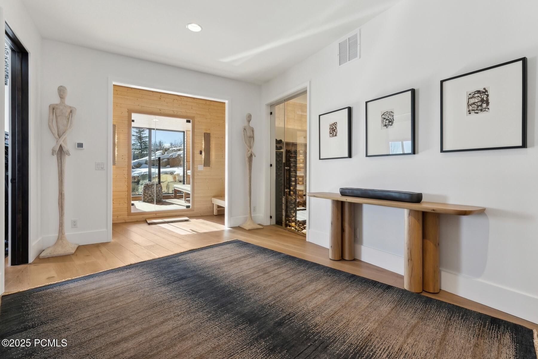 Park City, Utah 84098, United States, 6 Bedrooms Bedrooms, ,9 BathroomsBathrooms,Residential,Pending,87495