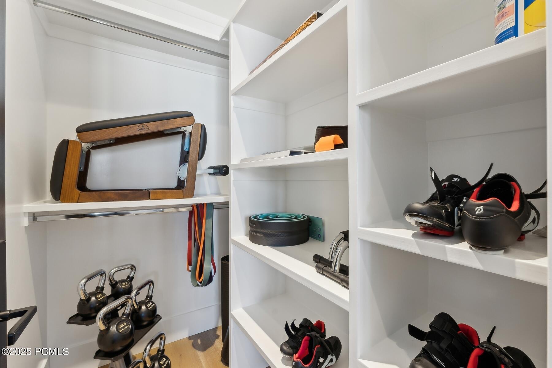 Park City, Utah 84098, United States, 6 Bedrooms Bedrooms, ,9 BathroomsBathrooms,Residential,Pending,87495