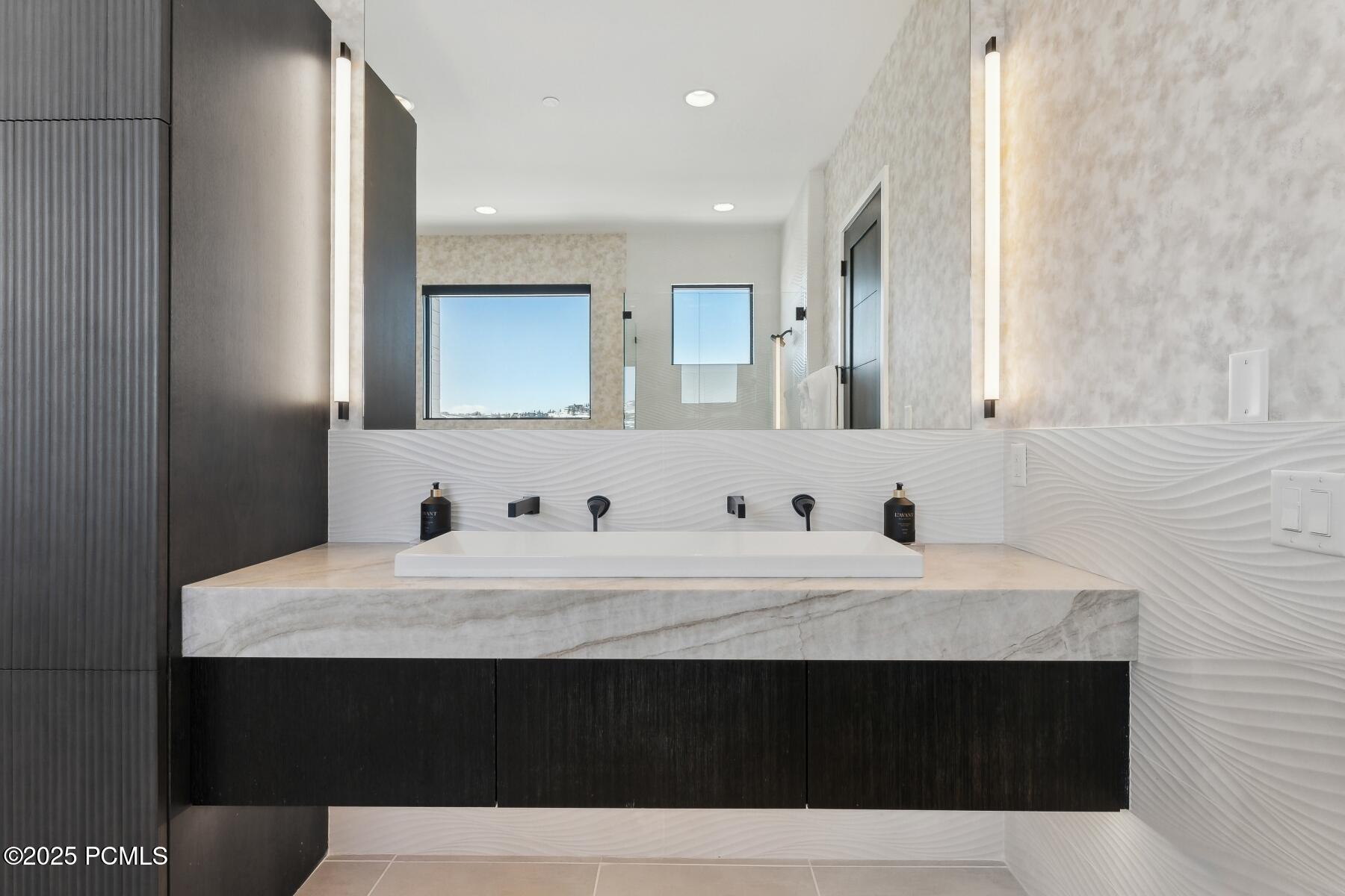 Park City, Utah 84098, United States, 6 Bedrooms Bedrooms, ,9 BathroomsBathrooms,Residential,Pending,87495