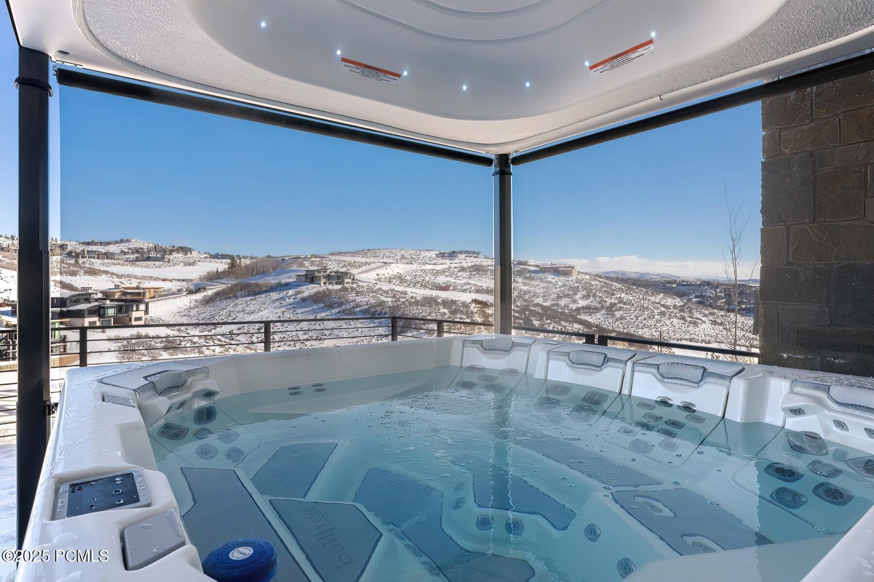 Park City, Utah 84098, United States, 6 Bedrooms Bedrooms, ,9 BathroomsBathrooms,Residential,Pending,87495