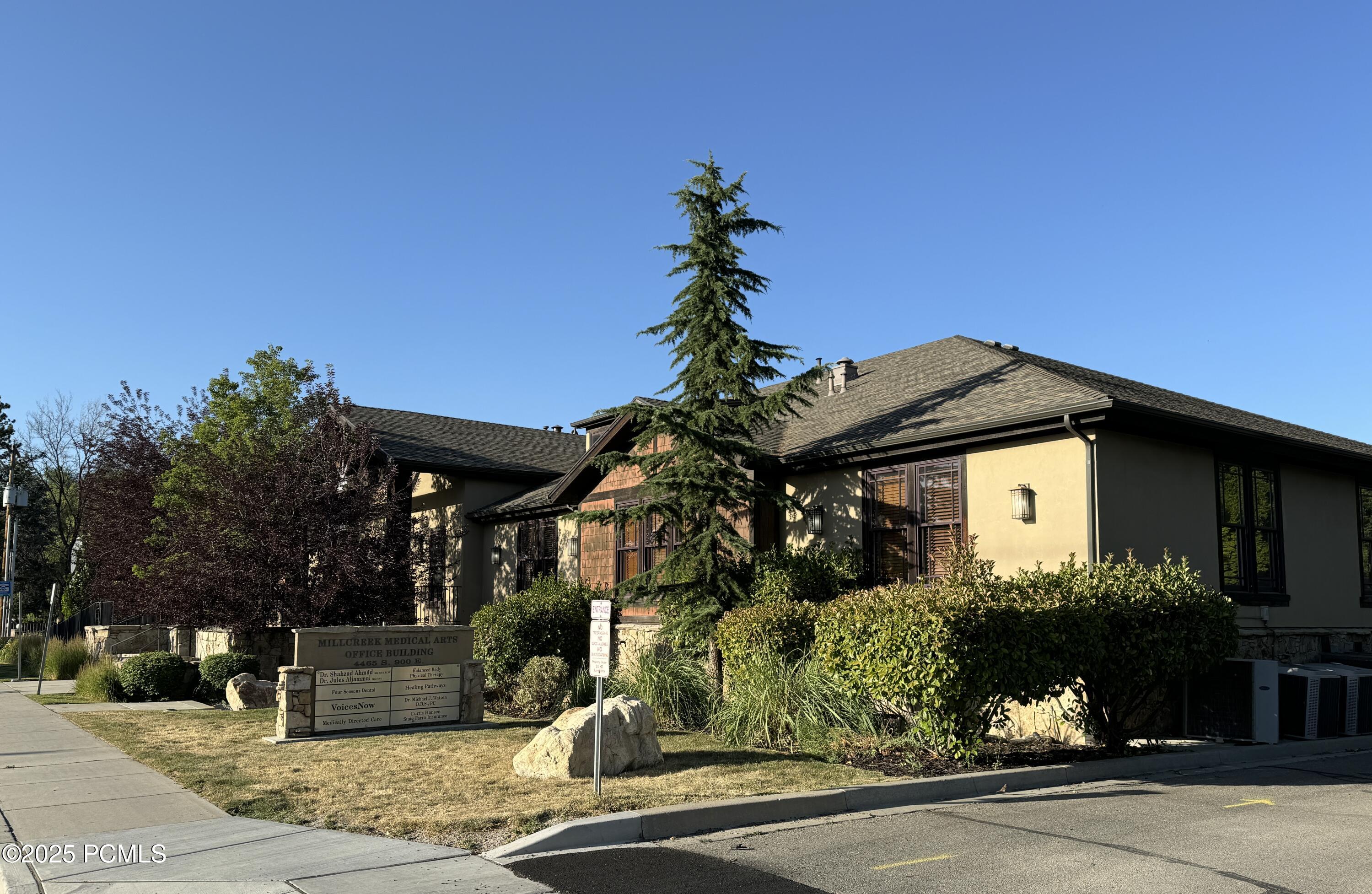 Millcreek, Utah 84124, United States, ,Commercial,Pending,20073