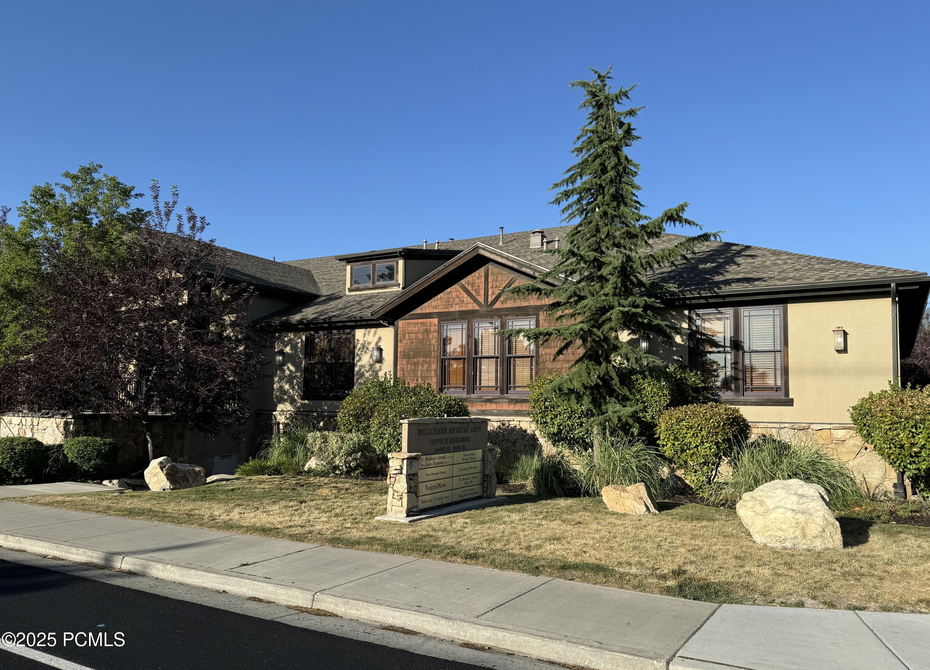 Millcreek, Utah 84124, United States, ,Commercial,Pending,20073