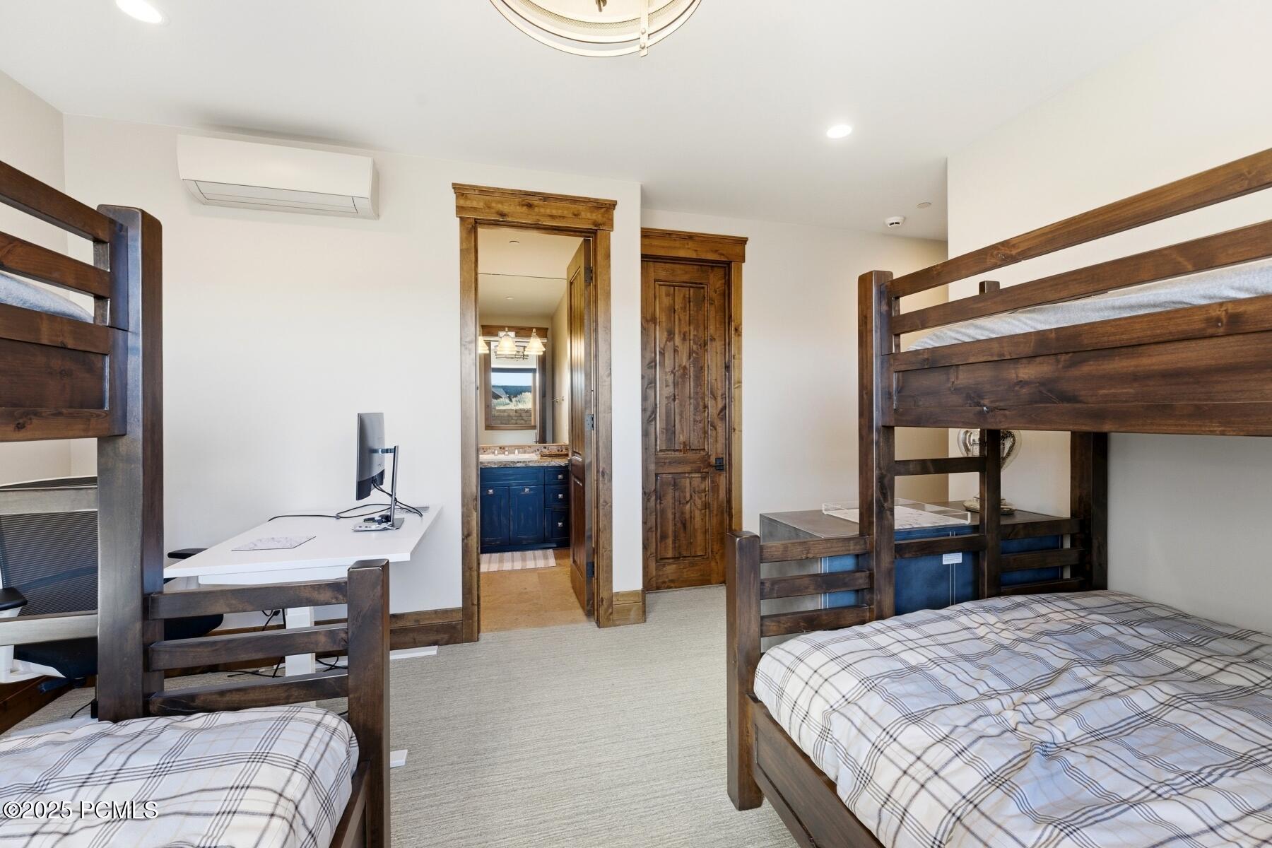 Park City, Utah 84098, United States, 5 Bedrooms Bedrooms, ,8 BathroomsBathrooms,Residential,Active,256546