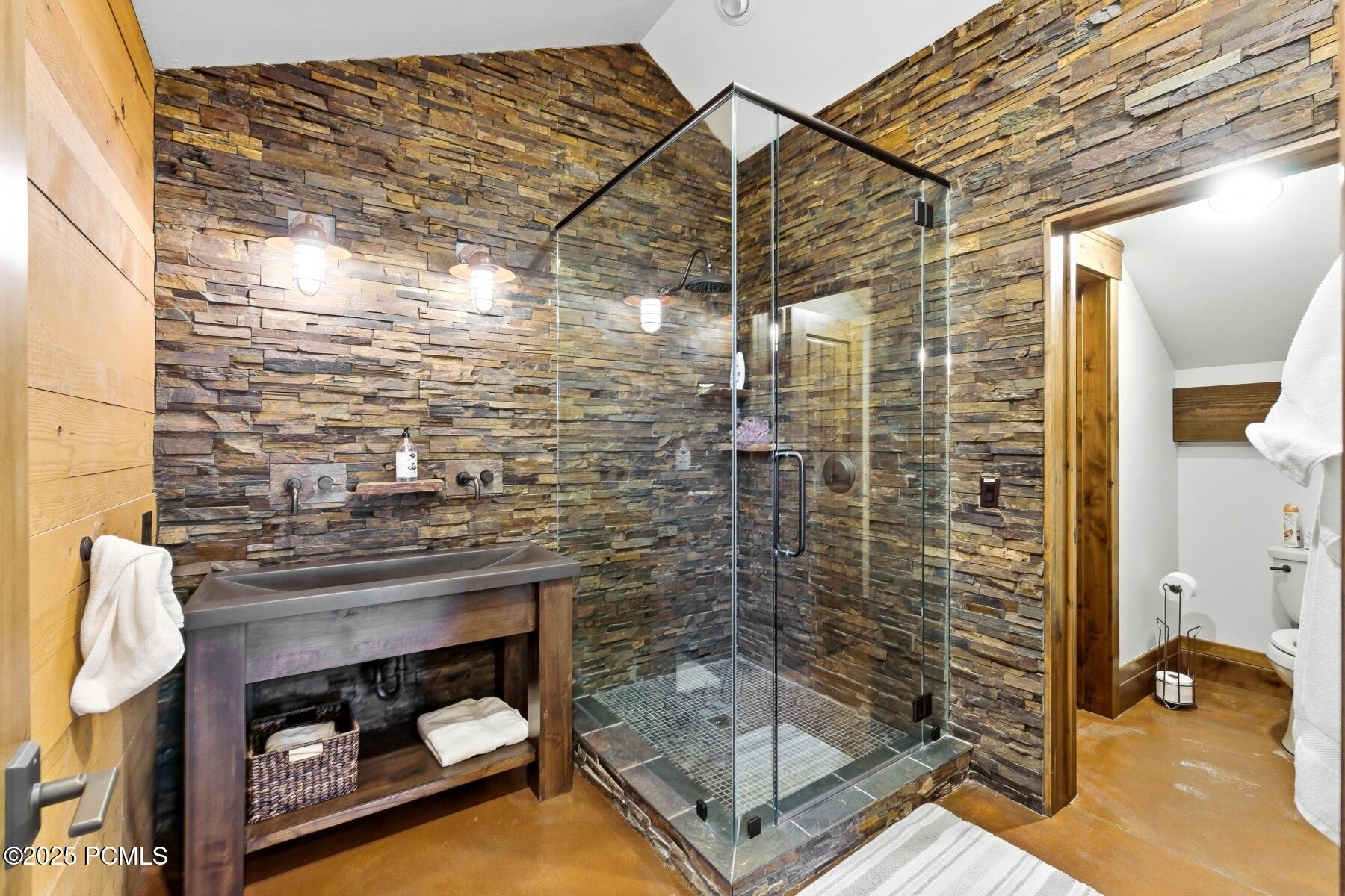 Park City, Utah 84098, United States, 5 Bedrooms Bedrooms, ,8 BathroomsBathrooms,Residential,Active,256546