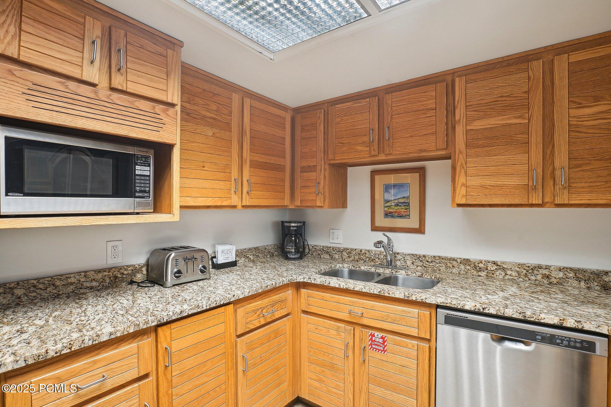 1485 N Empire Avenue #411, Park City, Utah image 11