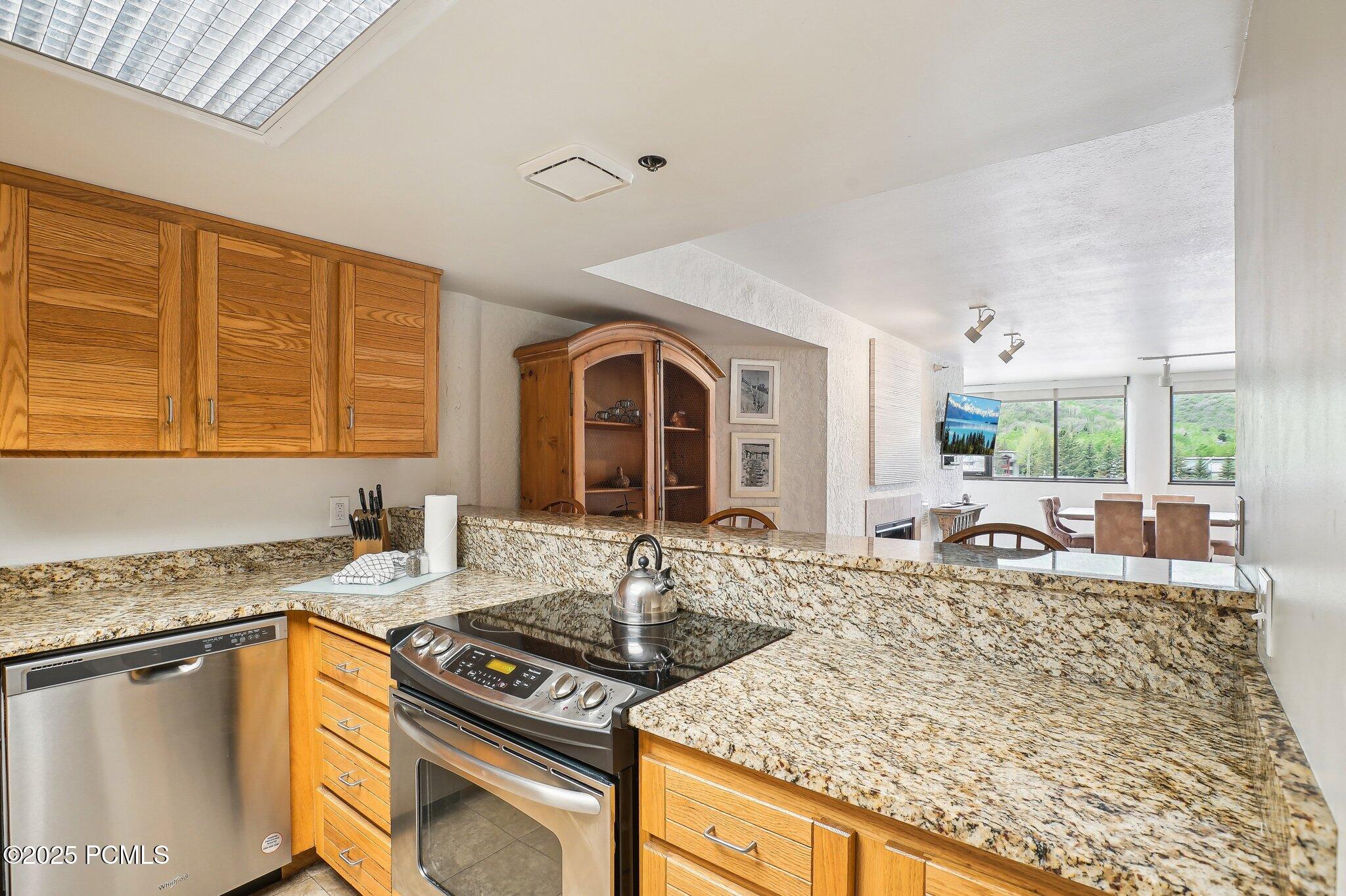 1485 N Empire Avenue #411, Park City, Utah image 10
